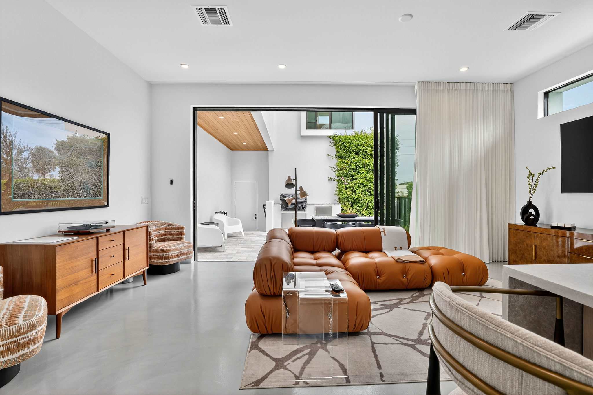 Sunbreeze Point | West Palm Beach | Townhome with BBQ and Heated Pool photo 17