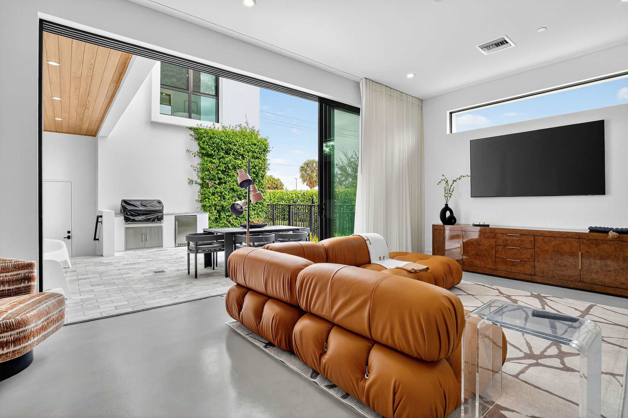 Sunbreeze Point | West Palm Beach | Townhome with BBQ and Heated Pool photo 19