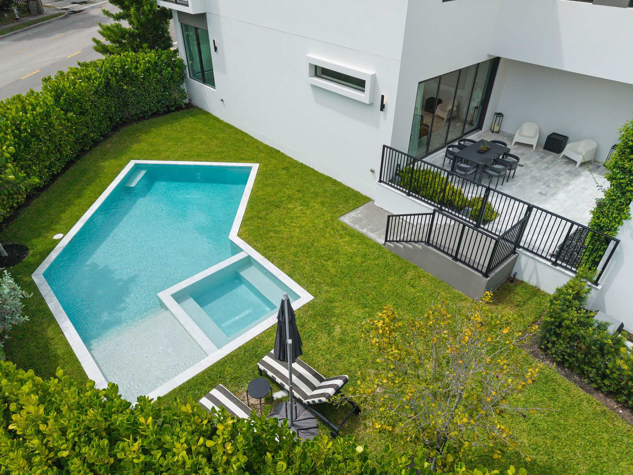 Sunbreeze Point | West Palm Beach | Townhome with BBQ and Heated Pool photo 4