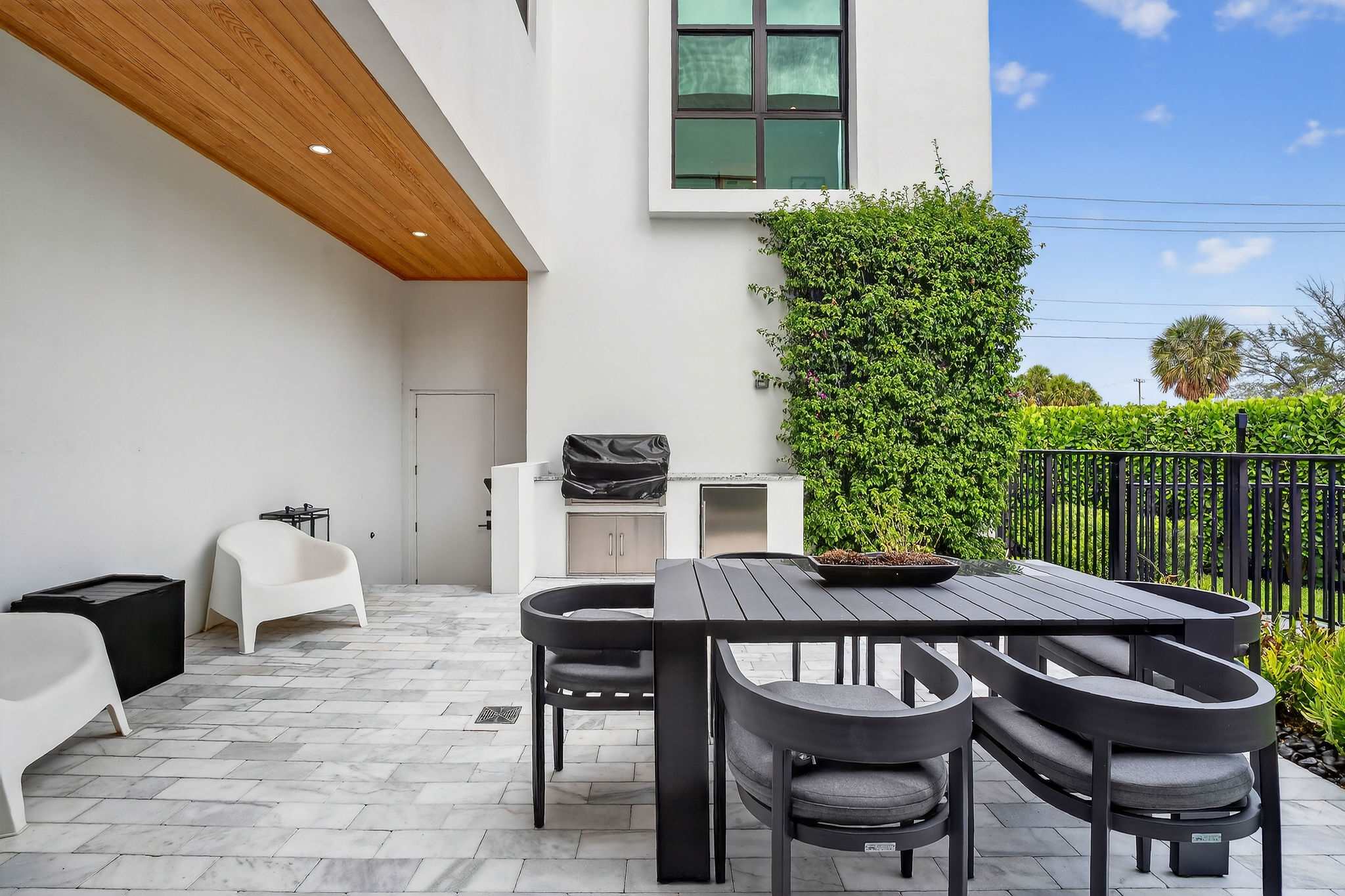 Sunbreeze Point | West Palm Beach | Townhome with BBQ and Heated Pool photo 24