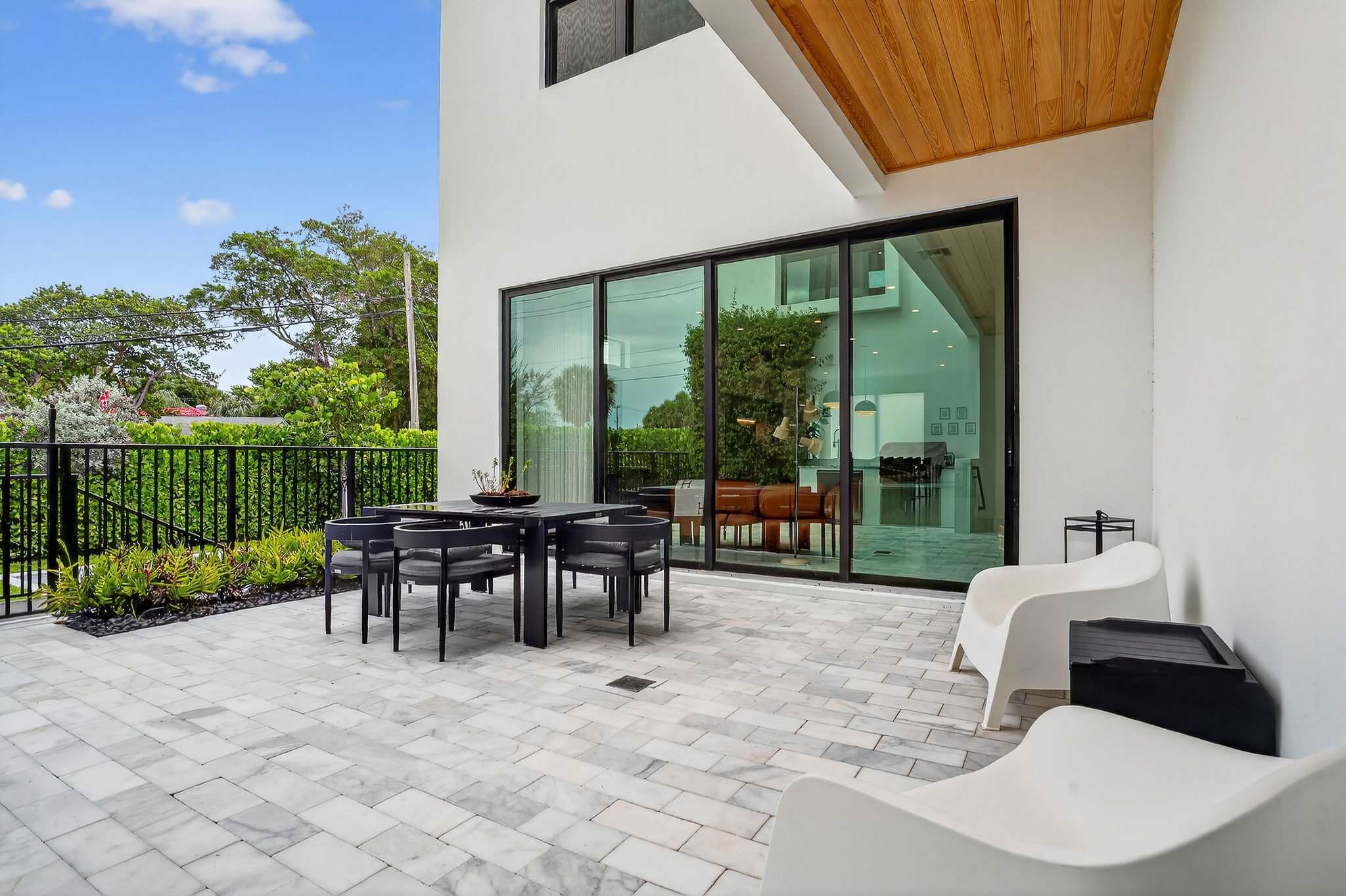 Sunbreeze Point | West Palm Beach | Townhome with BBQ and Heated Pool photo 23