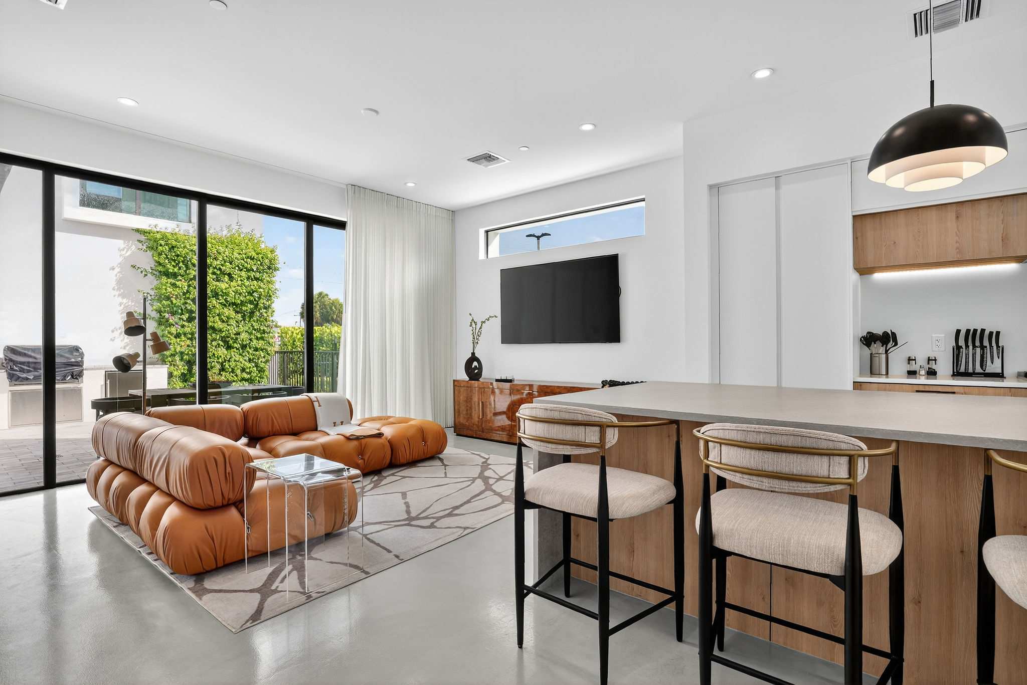 Sunbreeze Point | West Palm Beach | Townhome with BBQ and Heated Pool photo 13