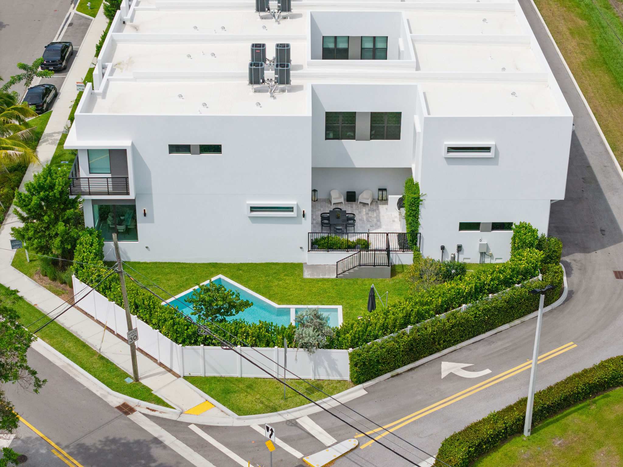 Sunbreeze Point | West Palm Beach | Townhome with BBQ and Heated Pool photo 51