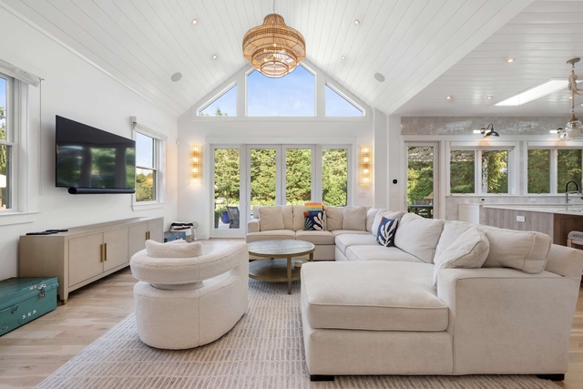 Image of Living space #1