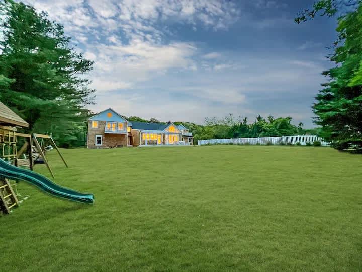 Seven Ponds Villa | Water Mill | Home w/ Heated Pool, Gym & Outdoor Spaces photo 13