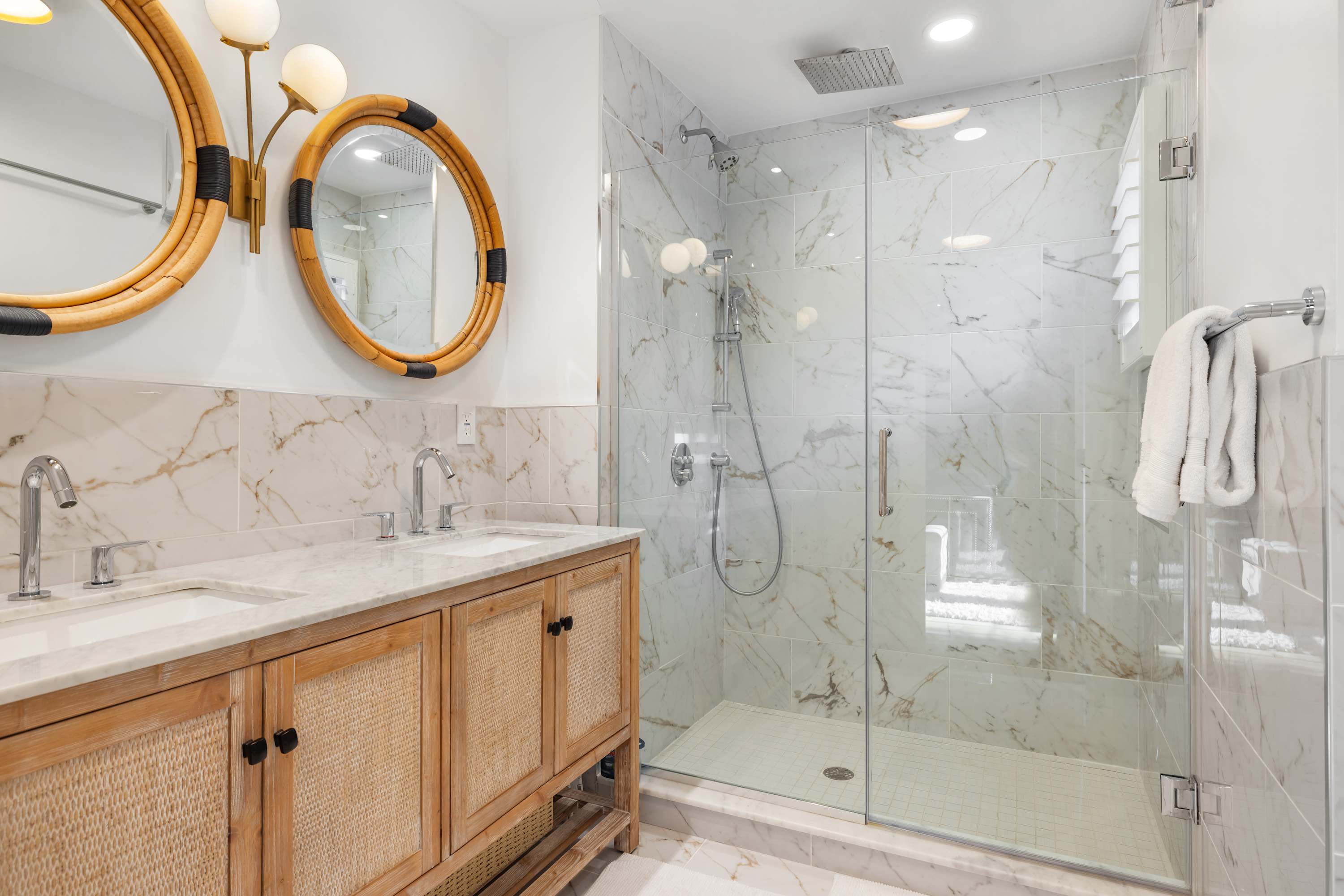 Seven Ponds Villa | Water Mill | Home w/ Heated Pool, Gym & Outdoor Spaces photo 35