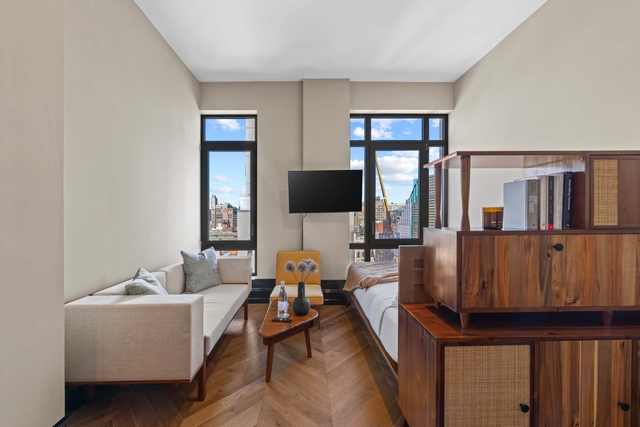 Image of Living space #3