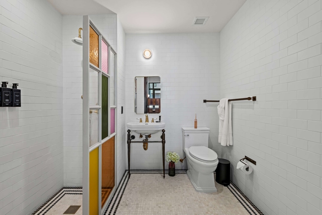 Image of Living space #4