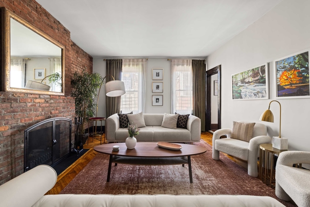 Image of Living space #1