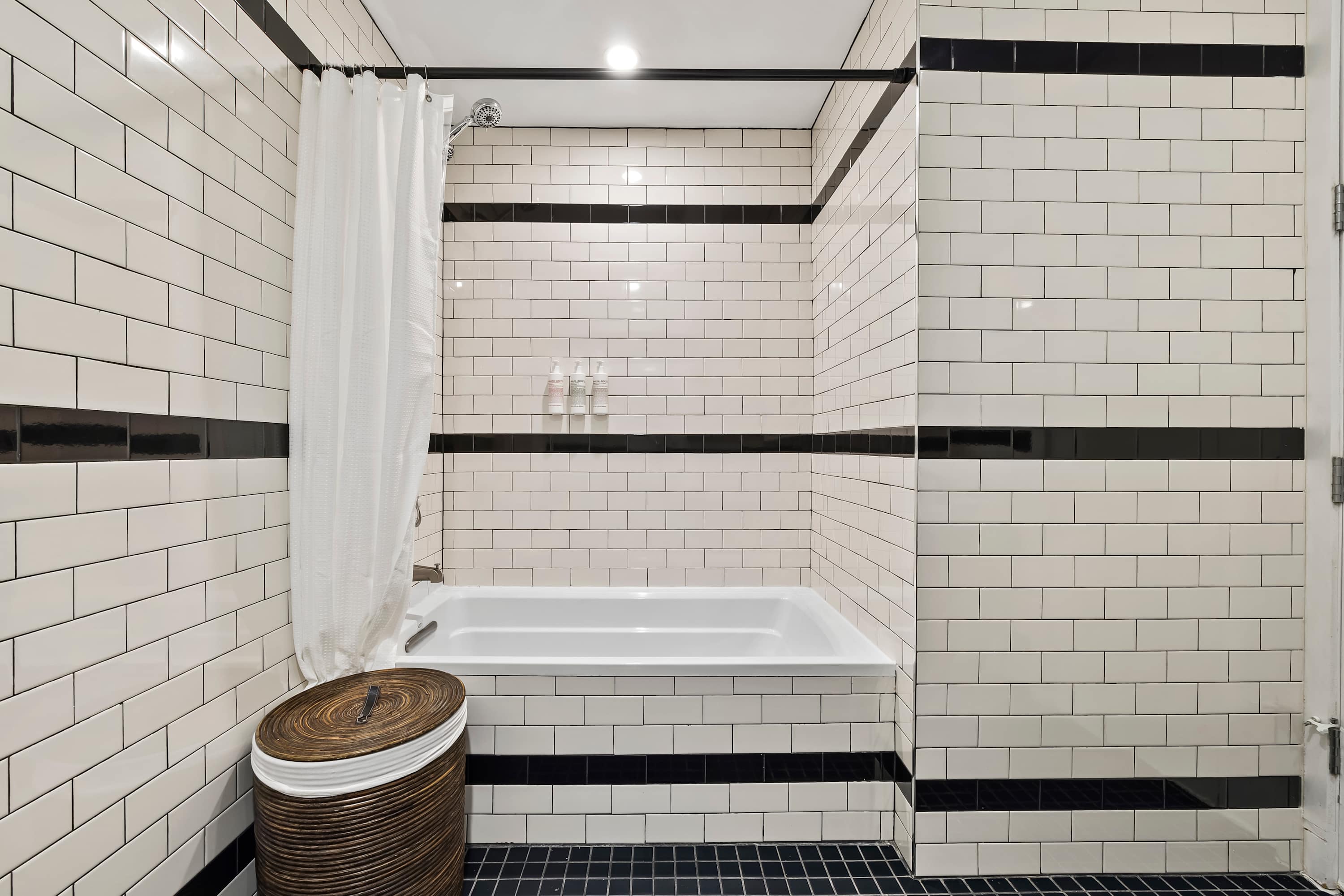 Halden Terrace | Bed-Stuy | Duplex with Private Garden photo 14