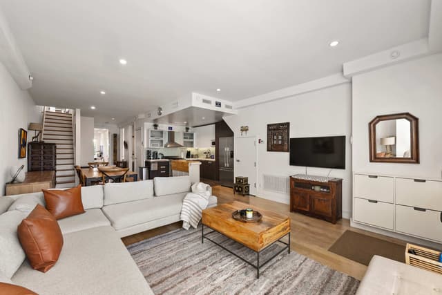 Image of Living space #1