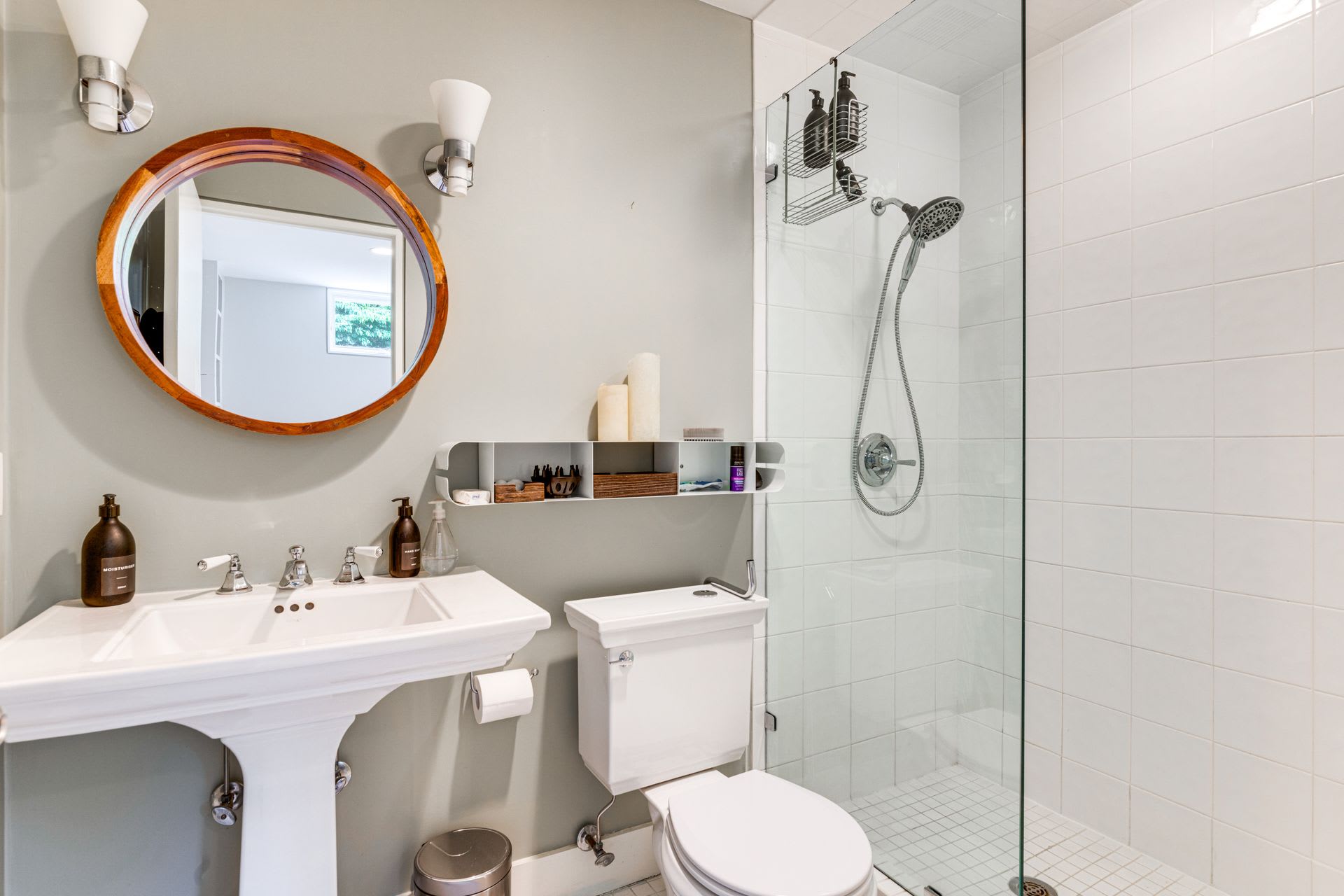 Pathside Cove | Wainscott | Home with Pool & Outdoor Spaces photo 24