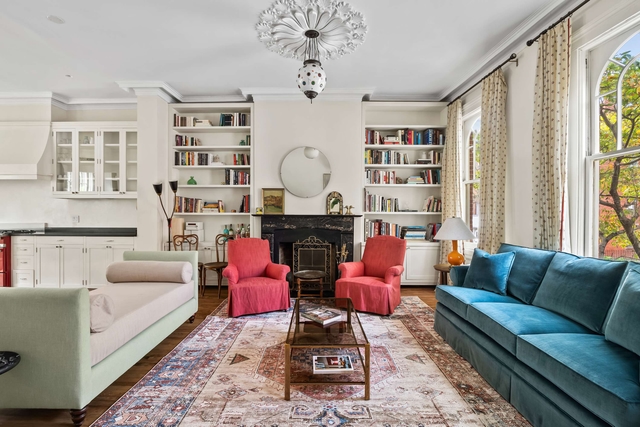 Image of Living space #3