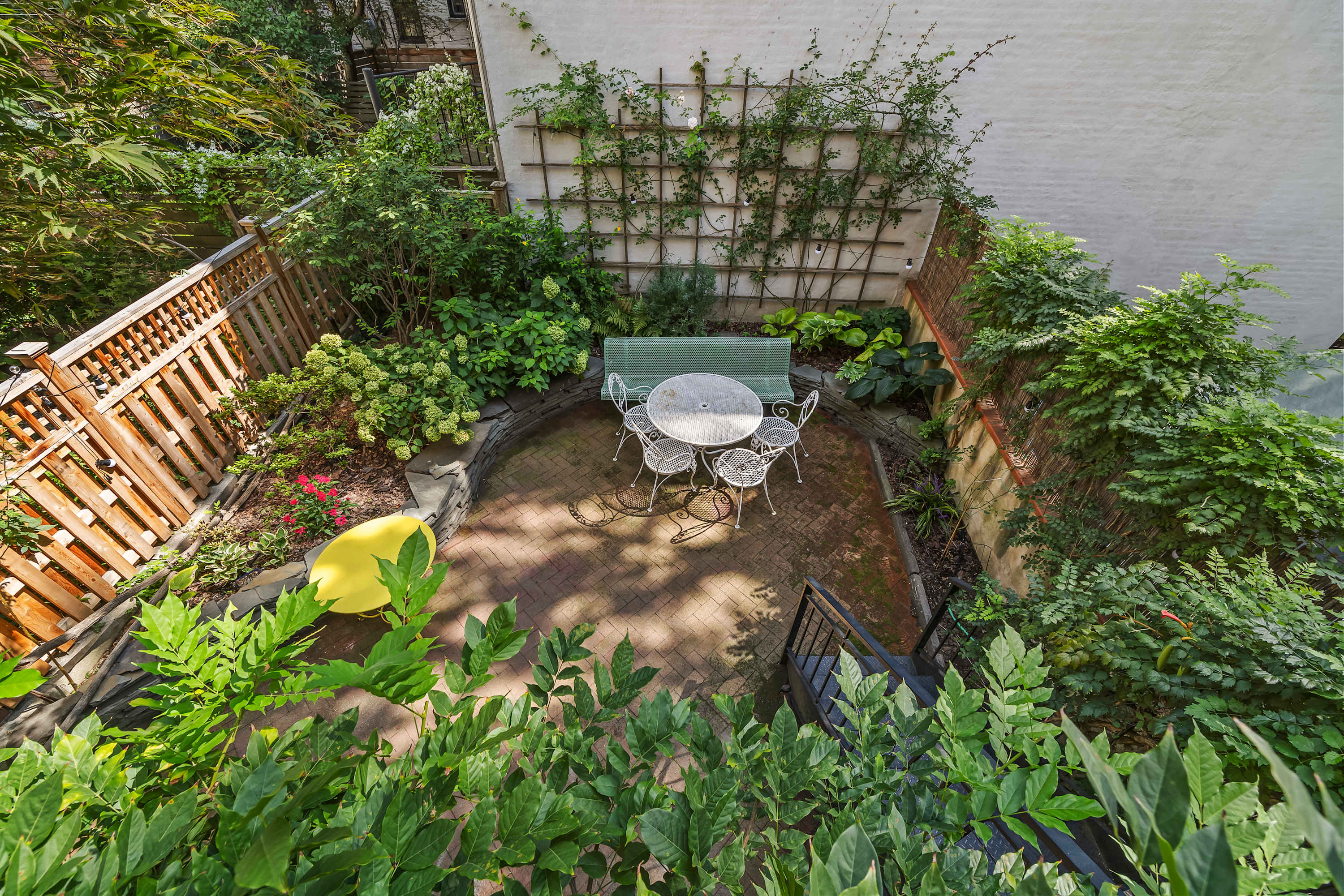 Hillstone Manor | Cobble Hill | Townhome with Private Backyard photo 4
