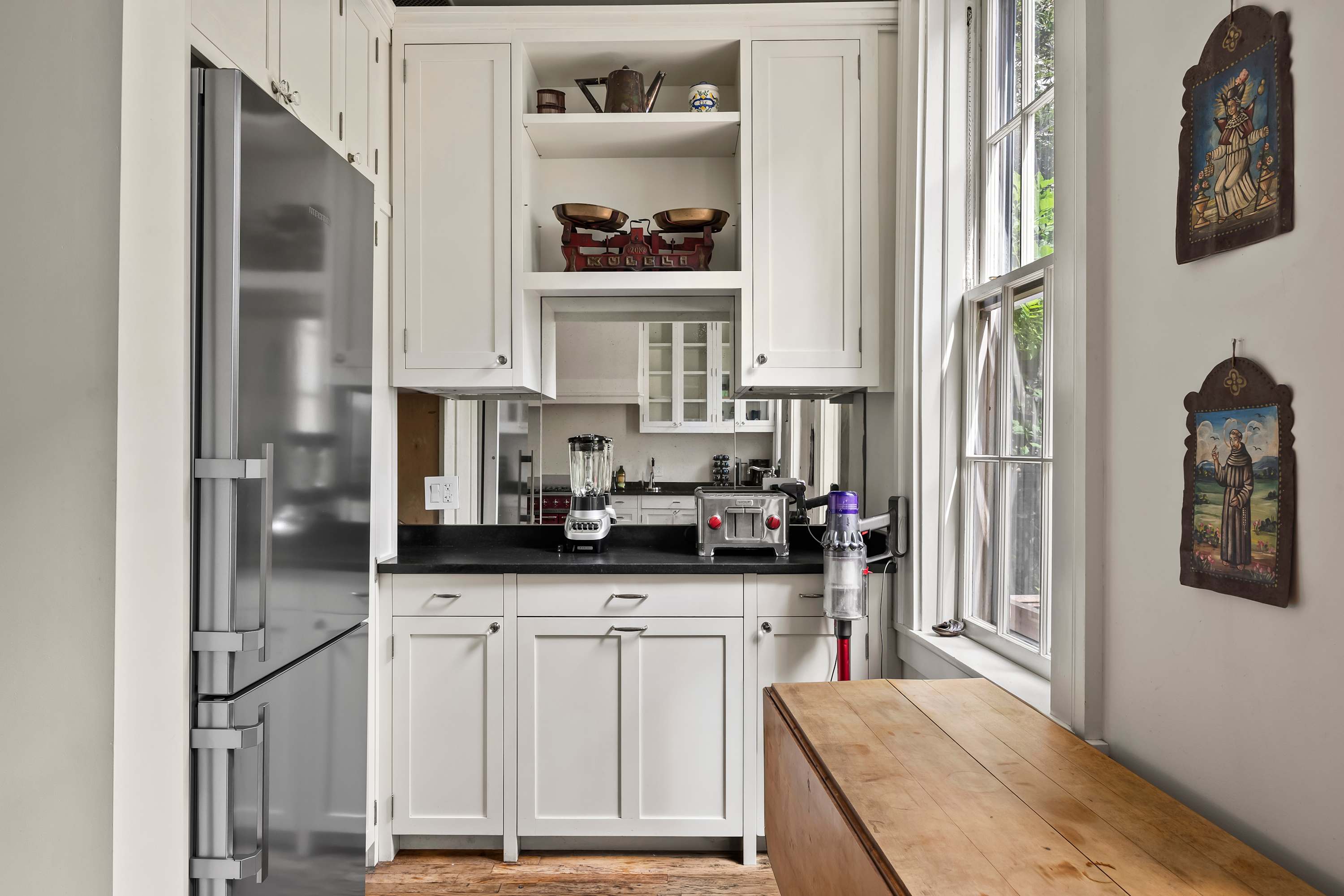 Hillstone Manor | Cobble Hill | Townhome with Private Backyard photo 13