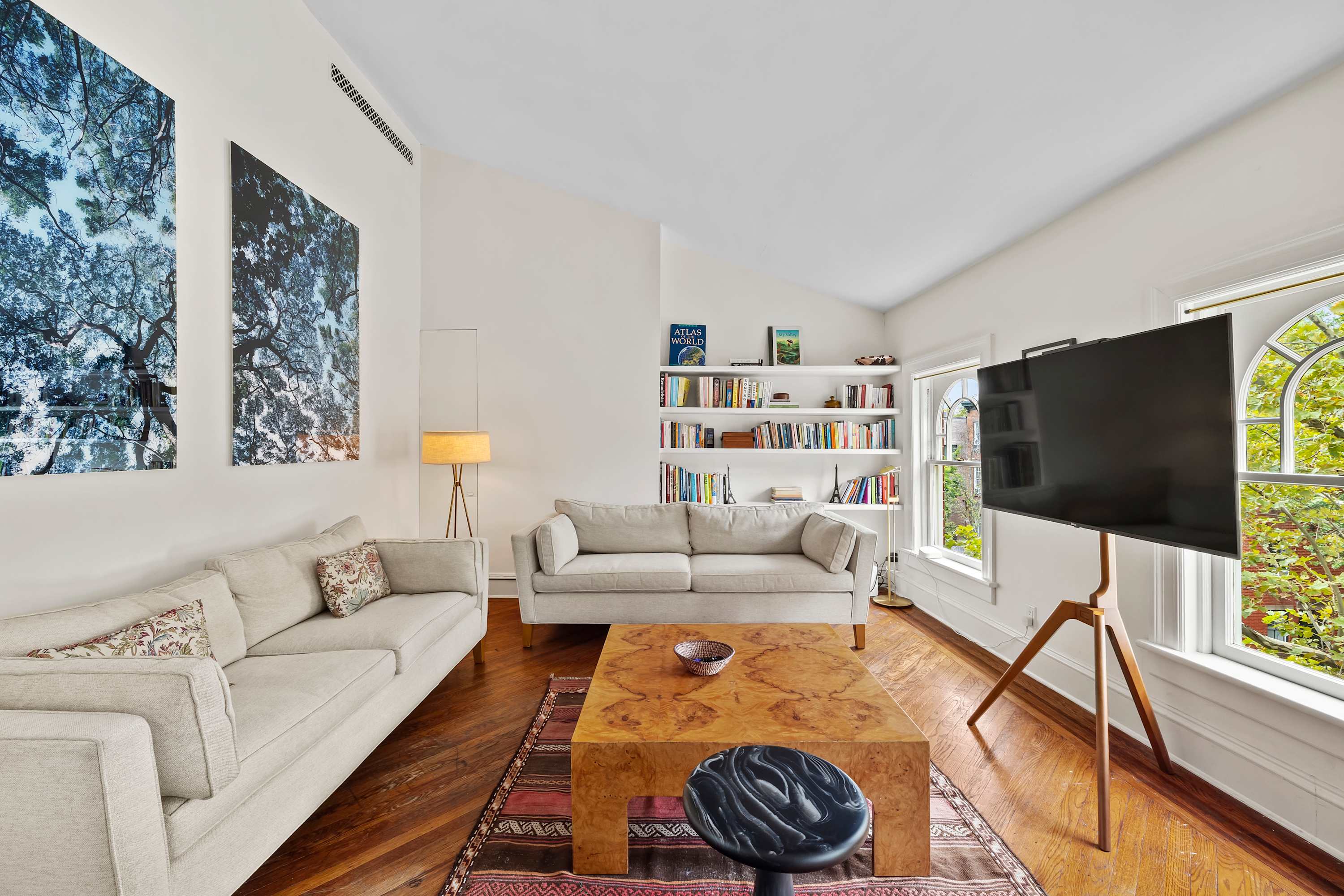 Hillstone Manor | Cobble Hill | Townhome with Private Backyard photo 18