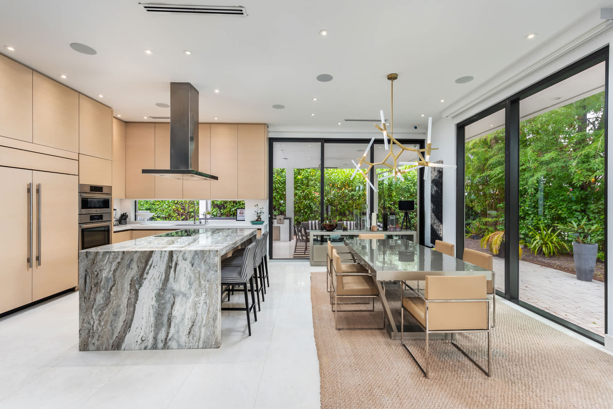 Villa Amaya | Miami Design District | Designer Home w/ Grill and Pool photo 3