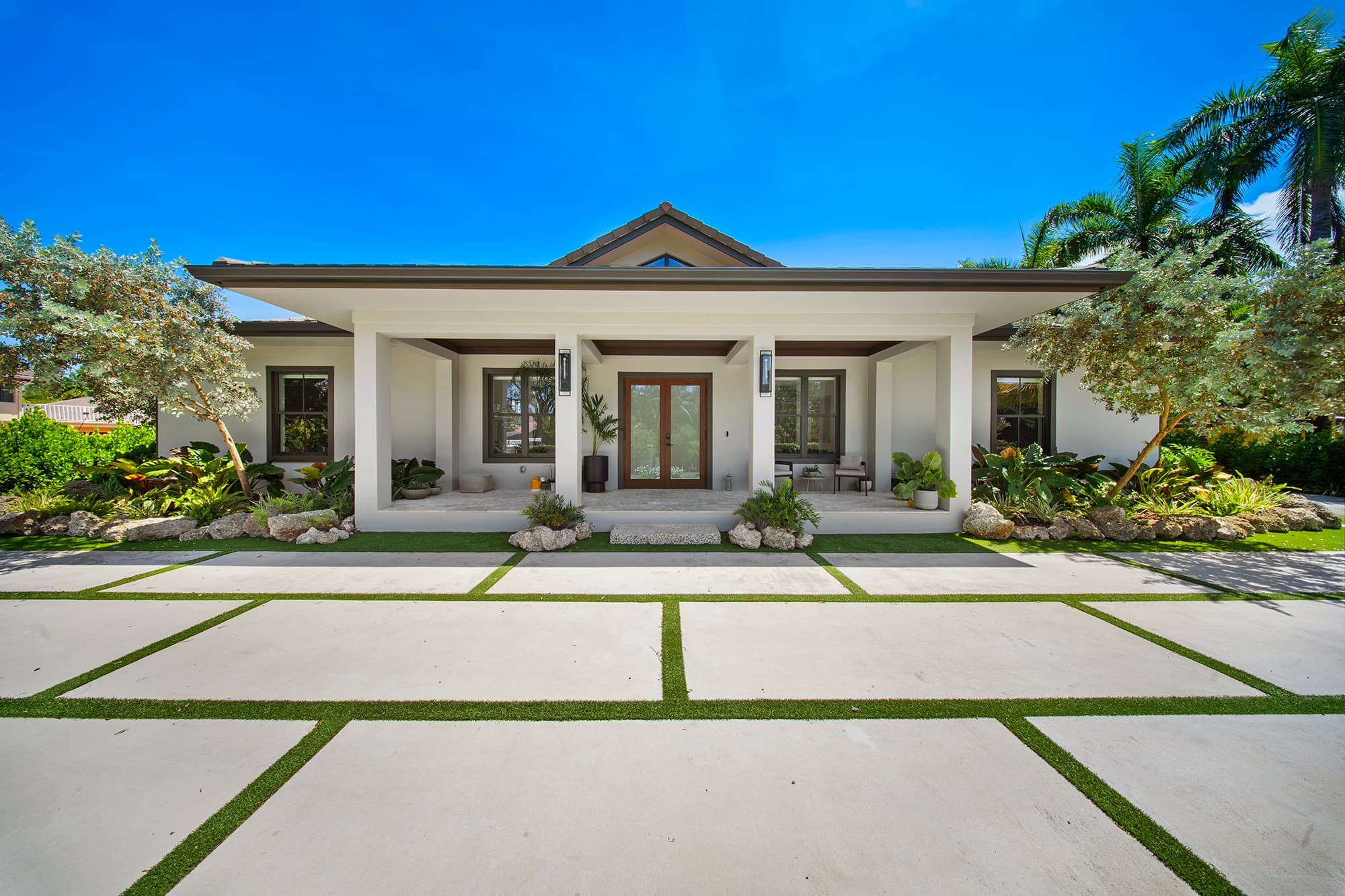 Villa Banyan | Miami Design District | Home with Private Pool and Hot Tub photo 57