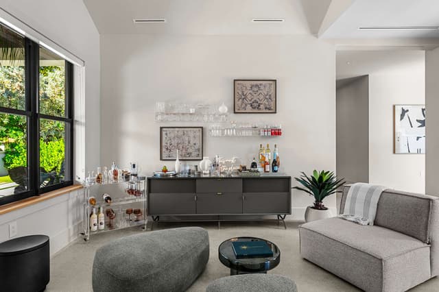 Image of Living space #2