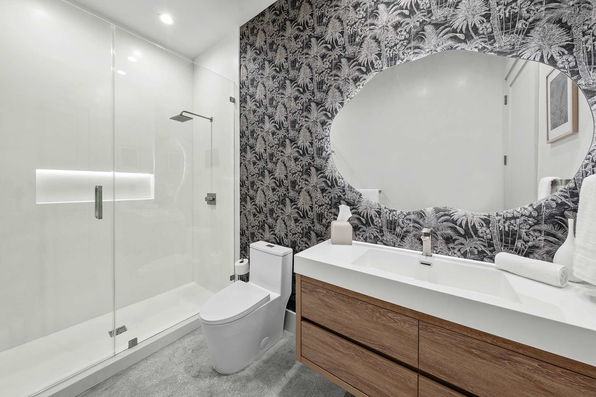 Villa Banyan | Miami Design District | Home with Private Pool and Hot Tub photo 74