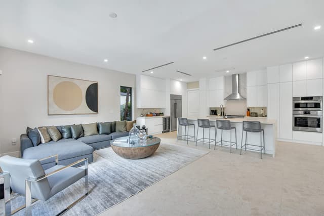 Image of Living space #4