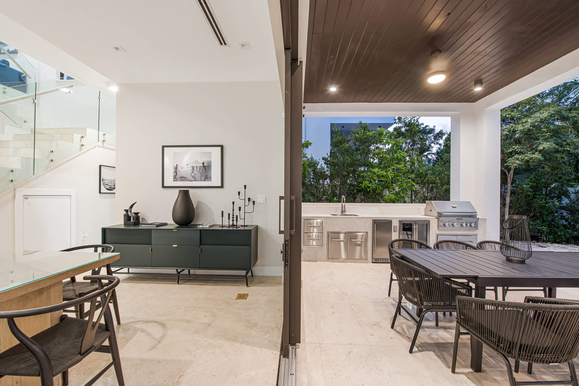 Villa Celine | Coral Gables | Luxury Home with Pool and Hot Tub photo 32