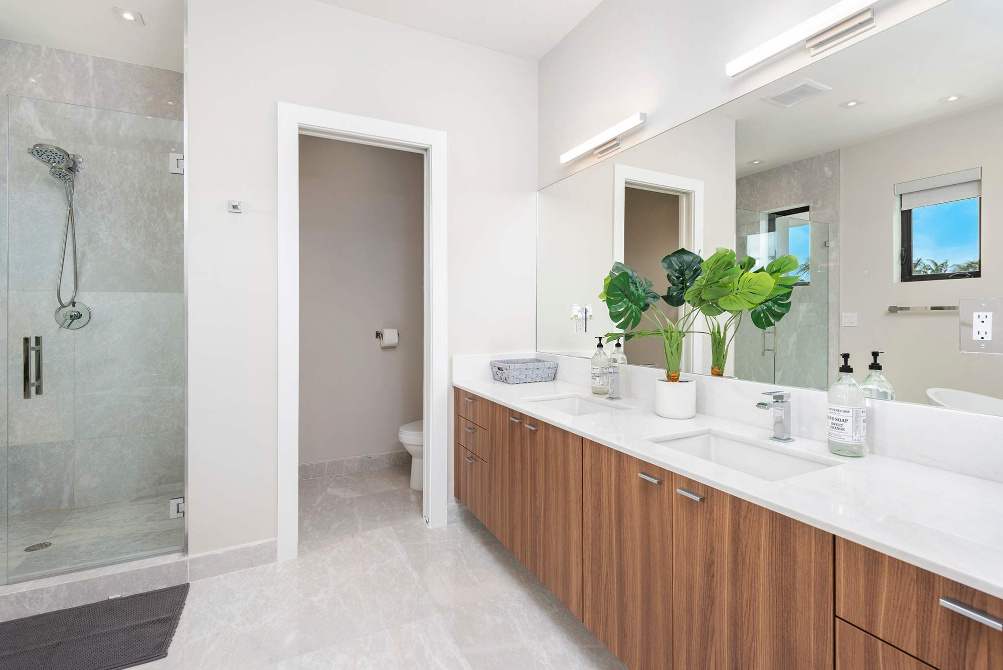 Villa Costa | Hollywood | Waterfront home with Pool photo 29