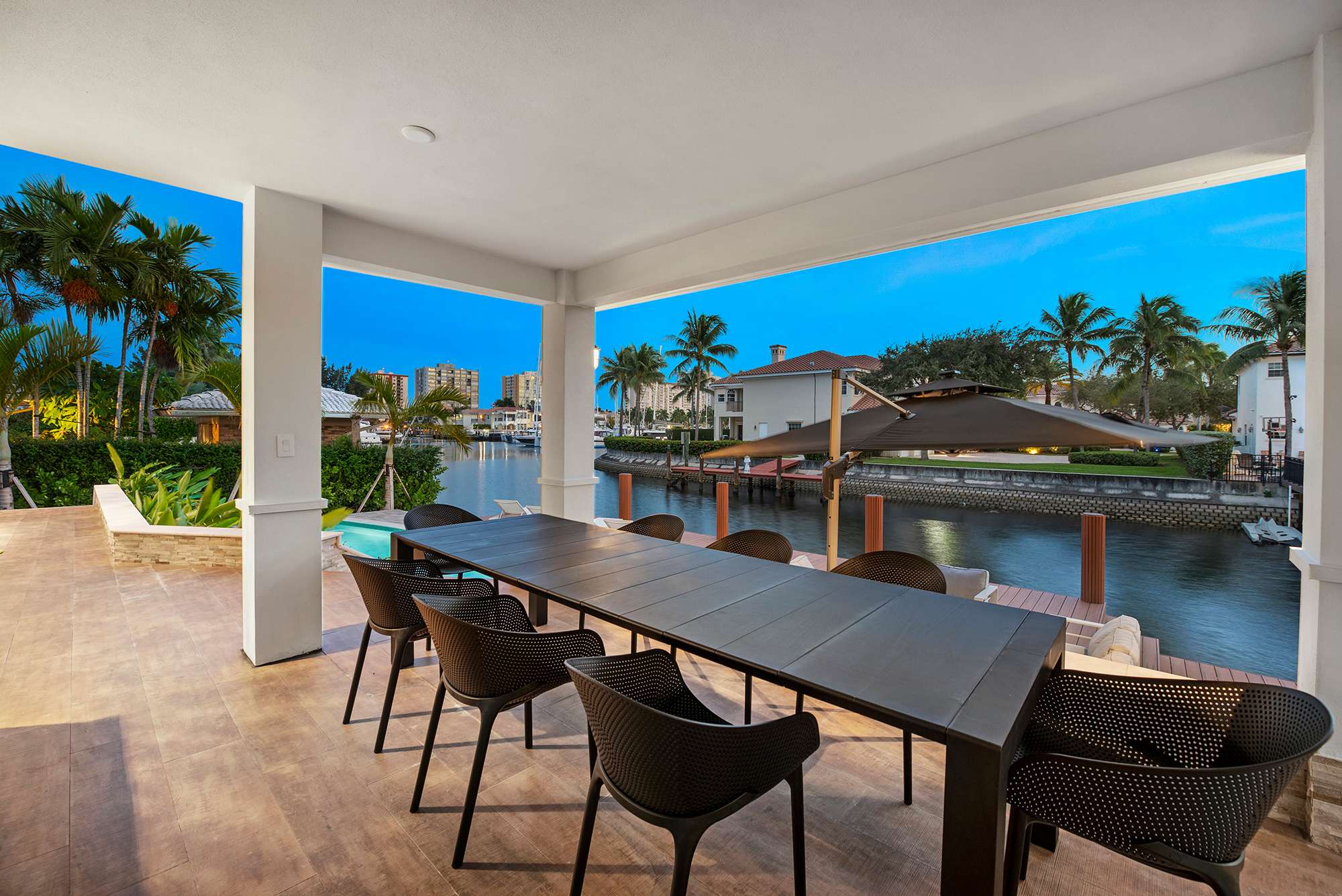 Villa Costa | Hollywood | Waterfront home with Pool photo 43