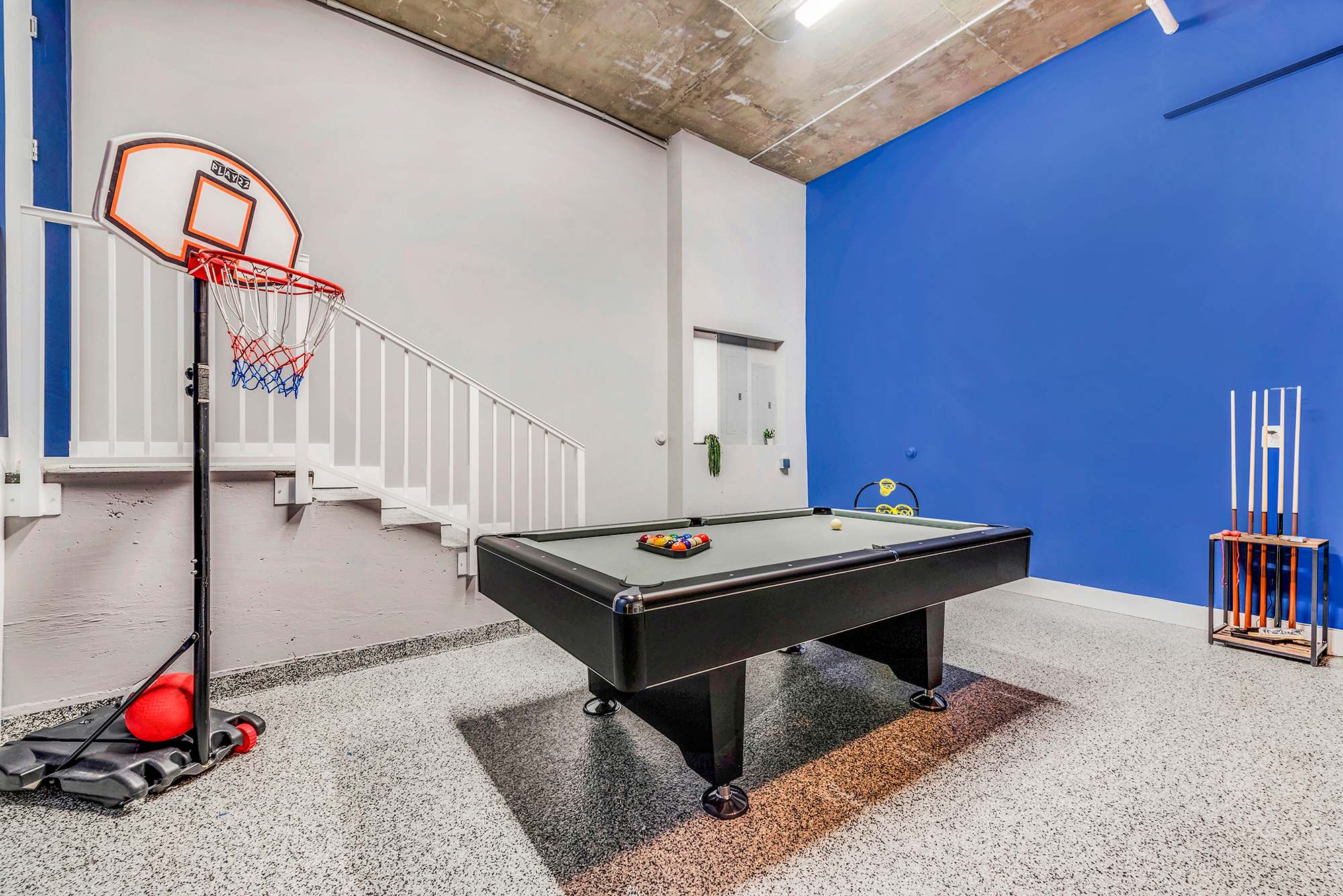 Villa Costa | Hollywood | Waterfront home with Pool photo 45