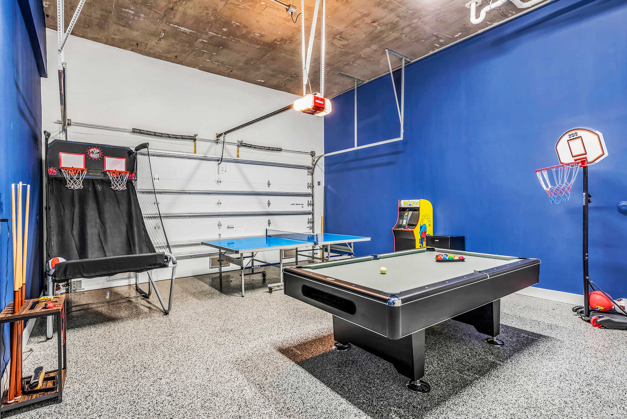 Villa Costa | Hollywood | Waterfront home with Pool photo 3