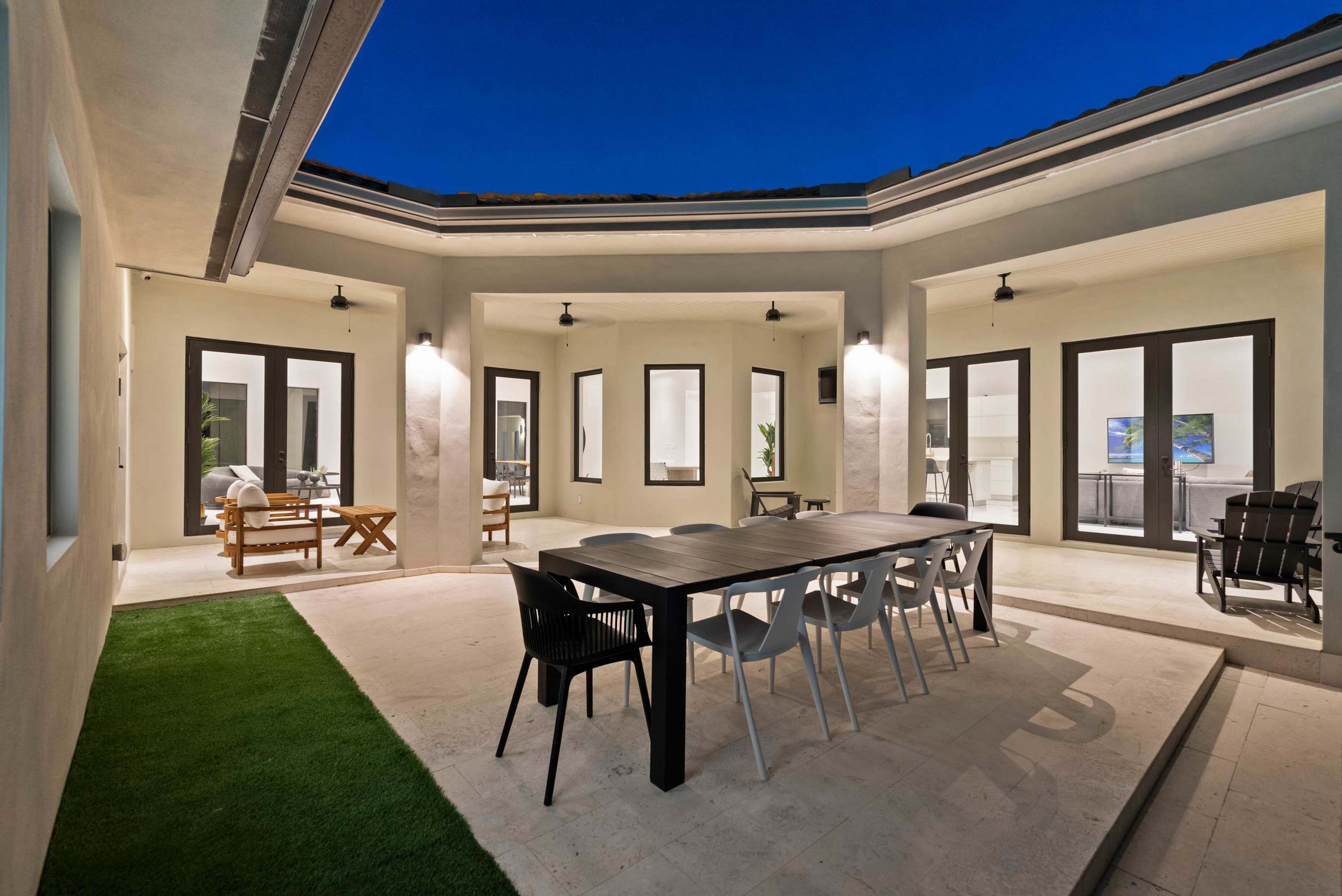 Villa Grand | Miami | Prime Villa with BBQ Grill and Private Pool photo 75