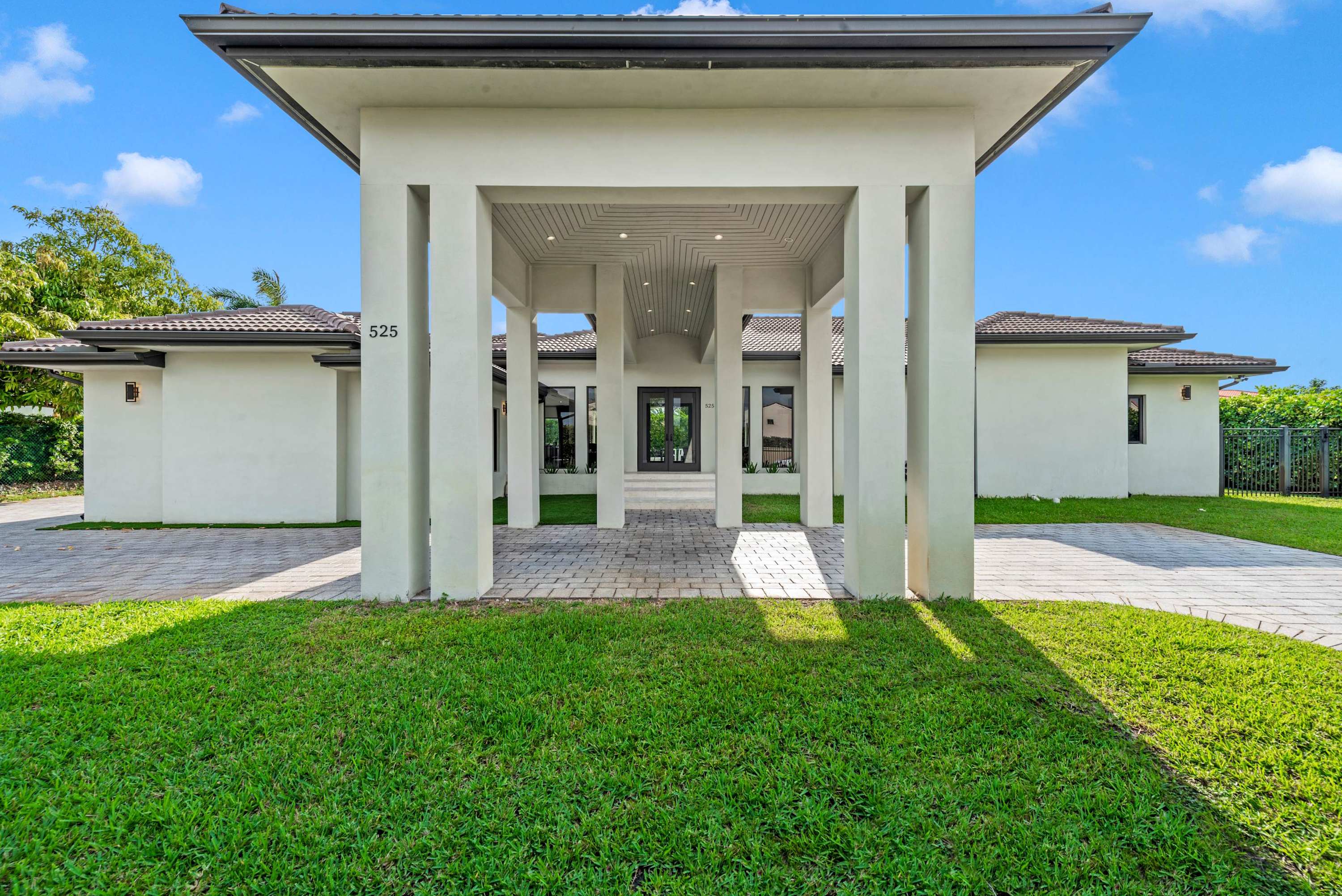 Villa Grand | Miami | Prime Villa with BBQ Grill and Private Pool photo 91