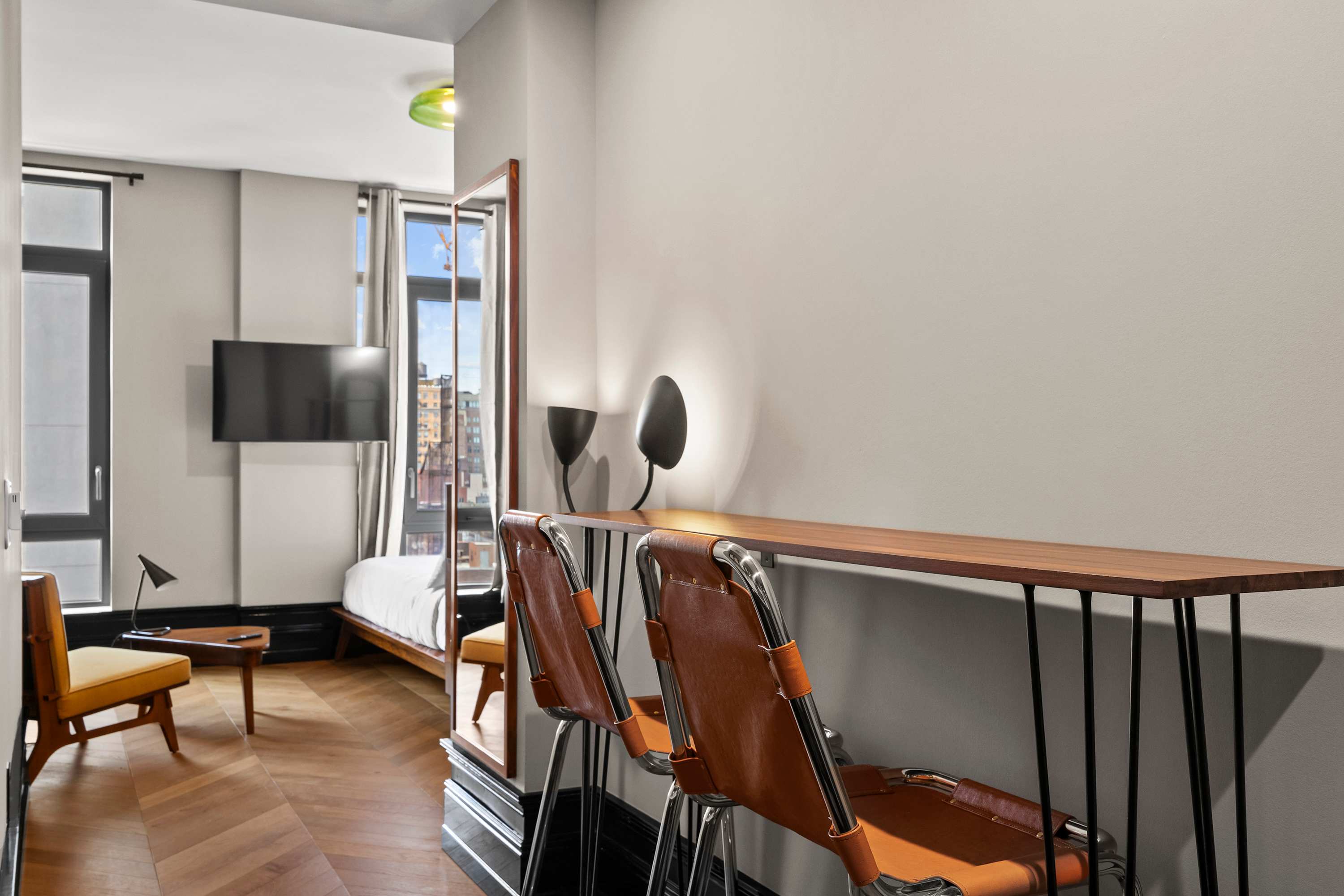 Freeman 1001 | Lower East Side | Condo with Shared Amenities photo 3
