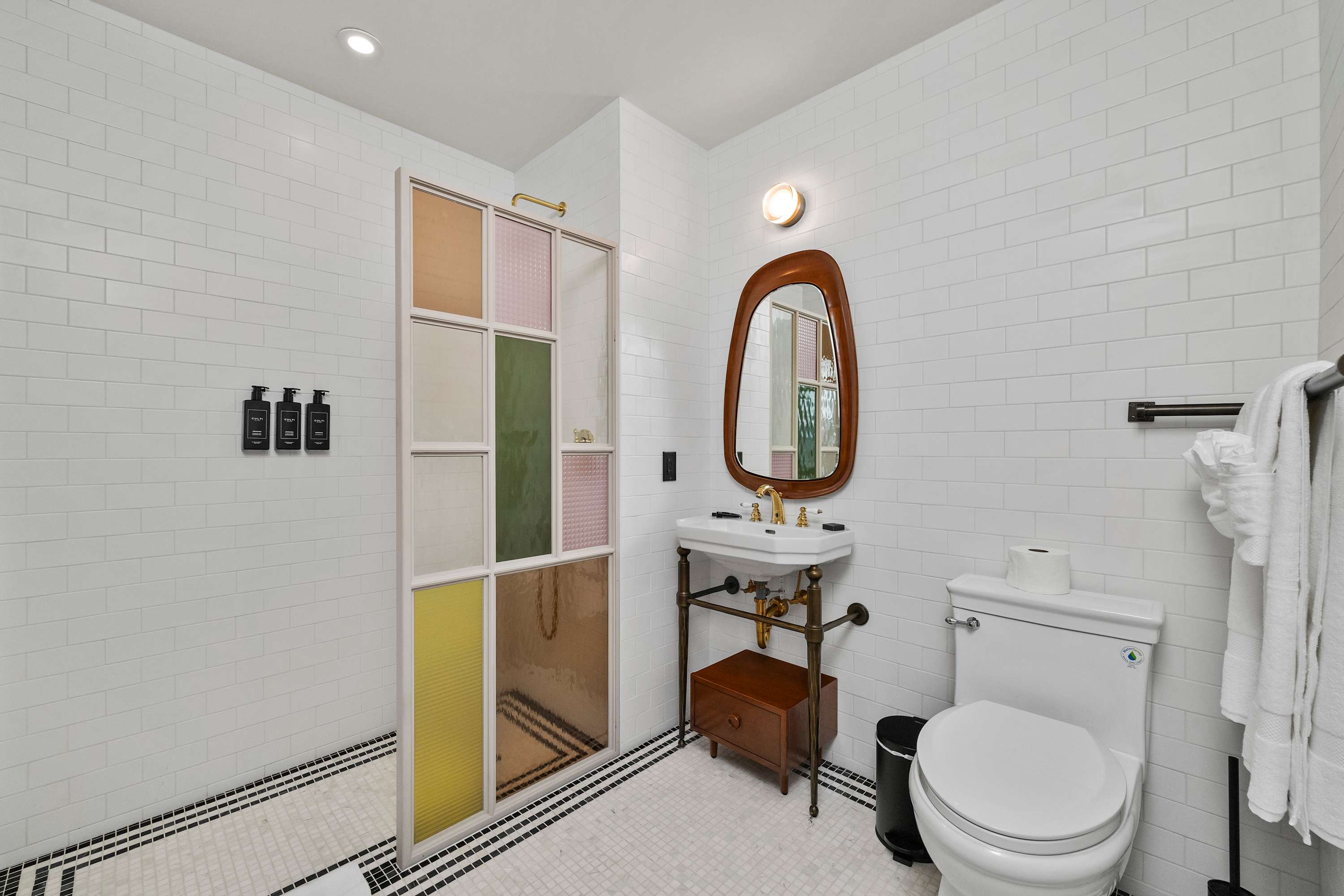 Freeman 1001 | Lower East Side | Condo with Shared Amenities photo 11