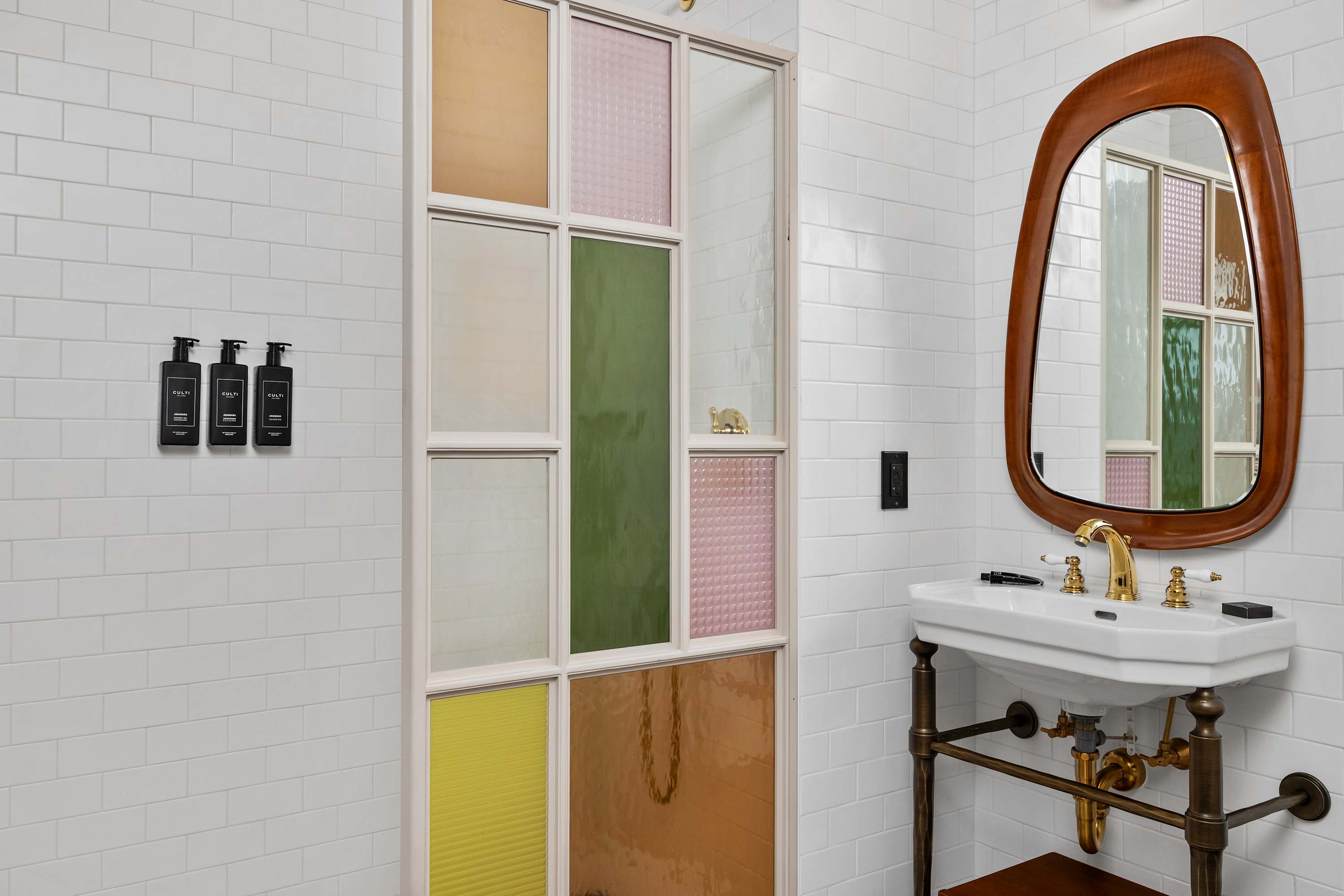 Freeman 1001 | Lower East Side | Condo with Shared Amenities photo 12