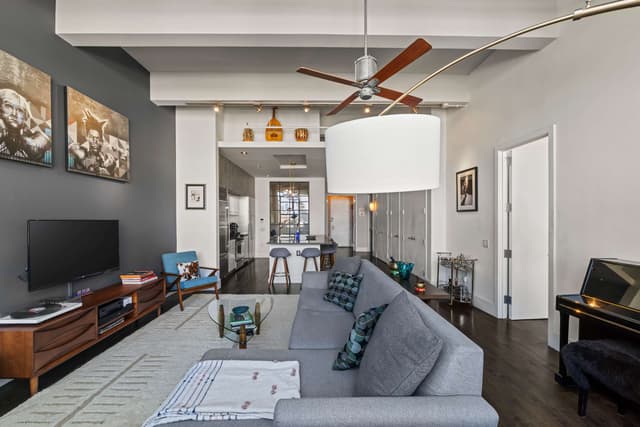 Image of Living space #3