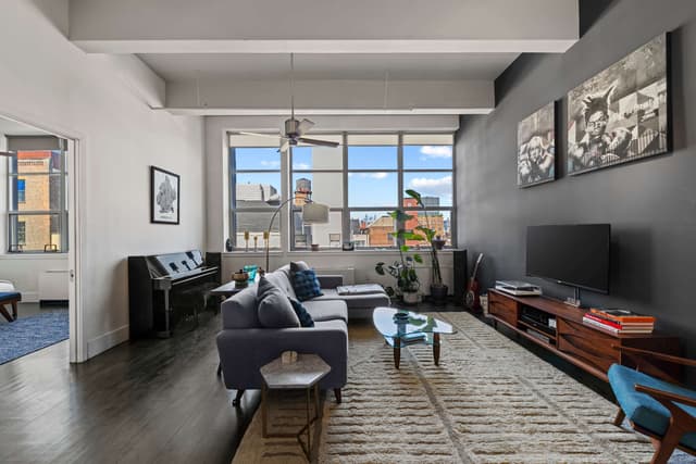 Image of Living space #2