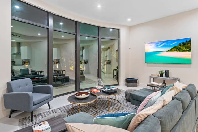Image of Living space #2