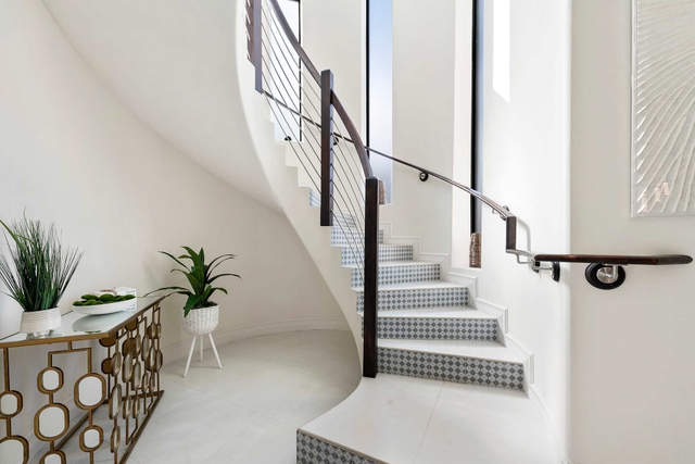 Image of Living space #5
