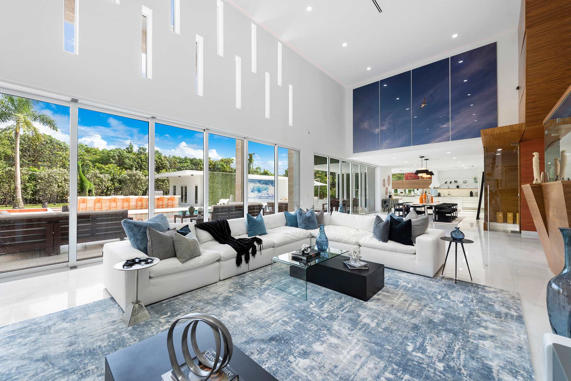 Villa Crest | Pinecrest | Luxury Home w/ Gym, Pool & Hot Tub photo 7