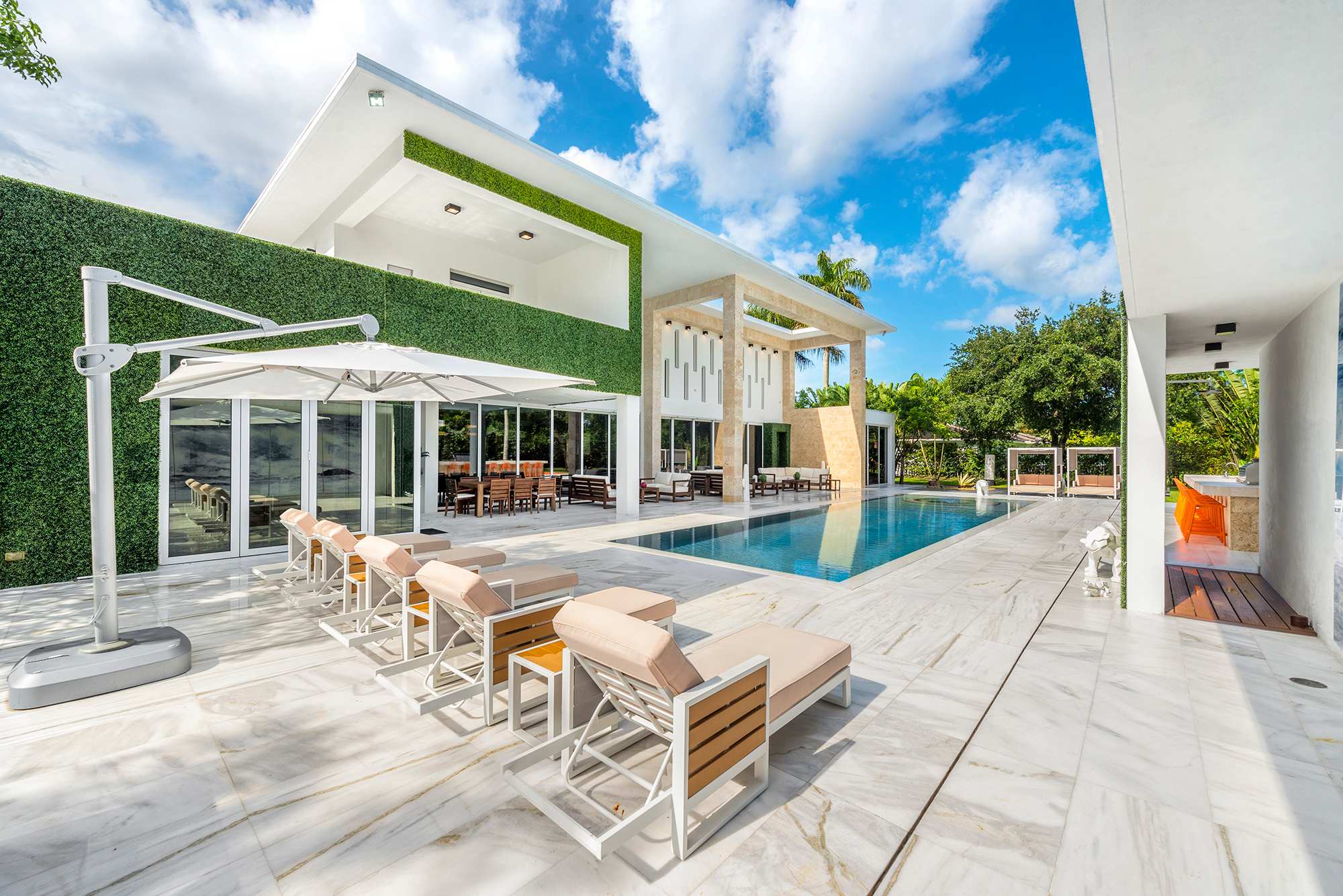 Villa Crest | Pinecrest | Luxury Home w/ Gym, Pool & Hot Tub photo 17