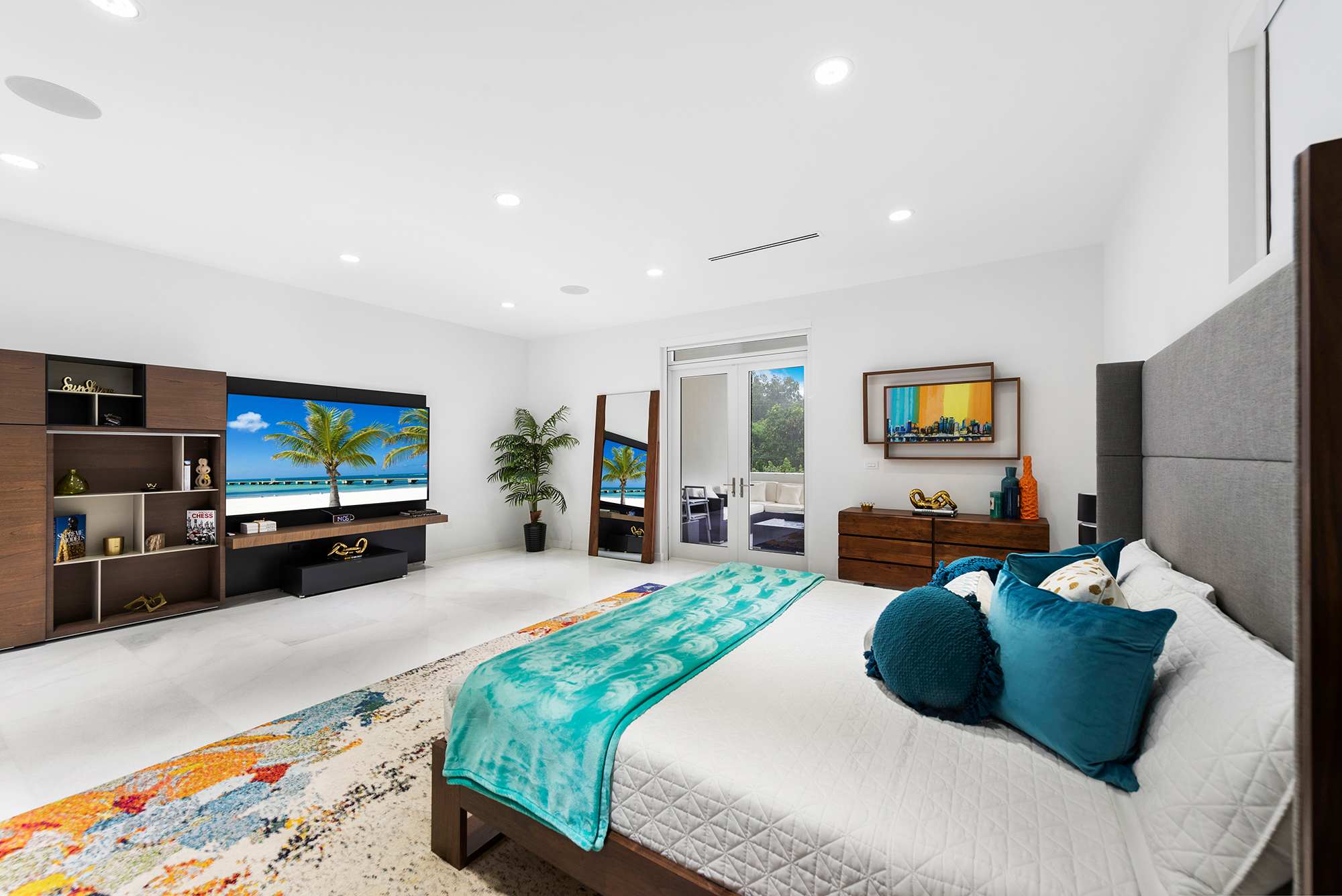 Villa Crest | Pinecrest | Luxury Home w/ Gym, Pool & Hot Tub photo 26