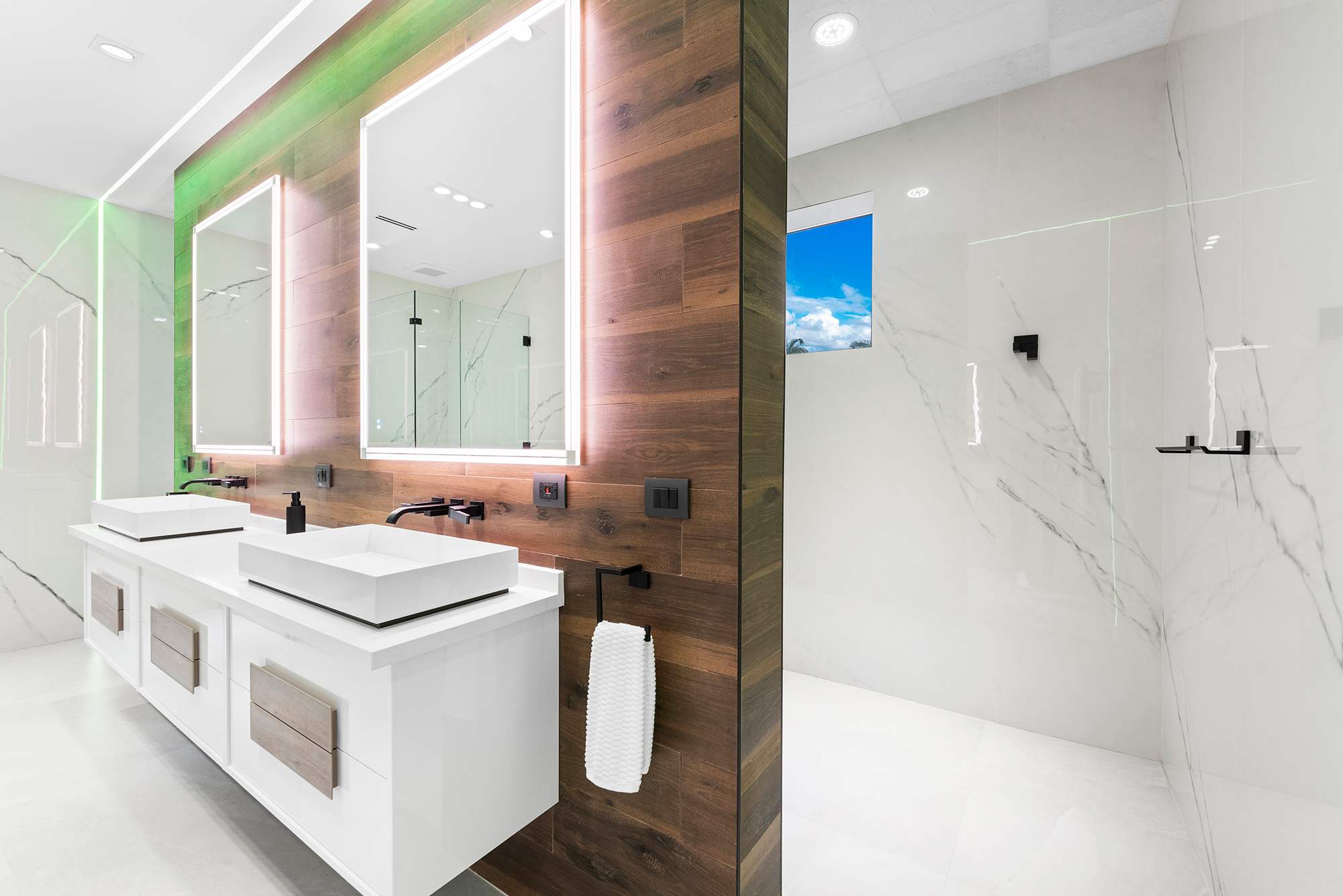 Villa Crest | Pinecrest | Luxury Home w/ Gym, Pool & Hot Tub photo 29