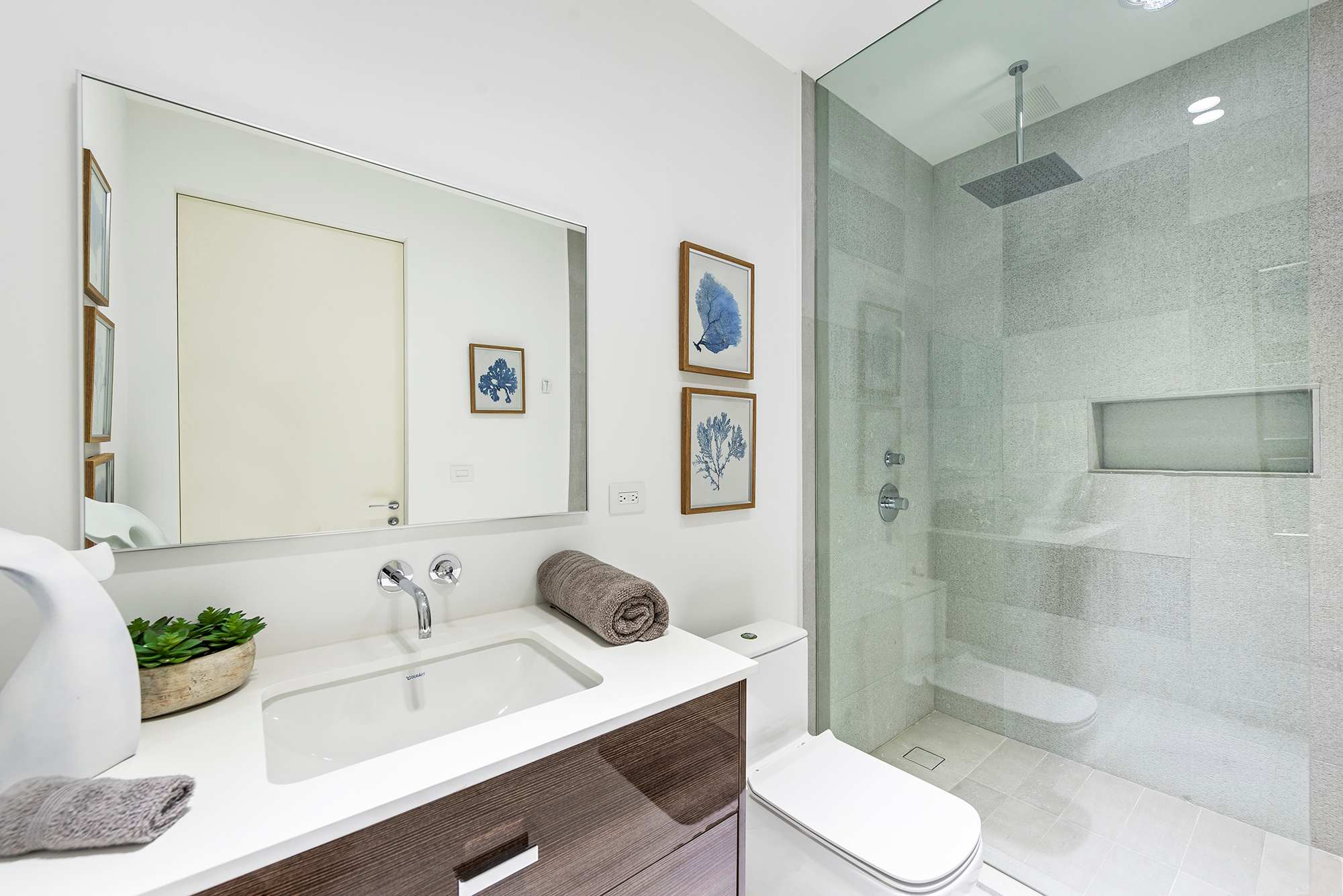 Villa Crest | Pinecrest | Luxury Home w/ Gym, Pool & Hot Tub photo 32