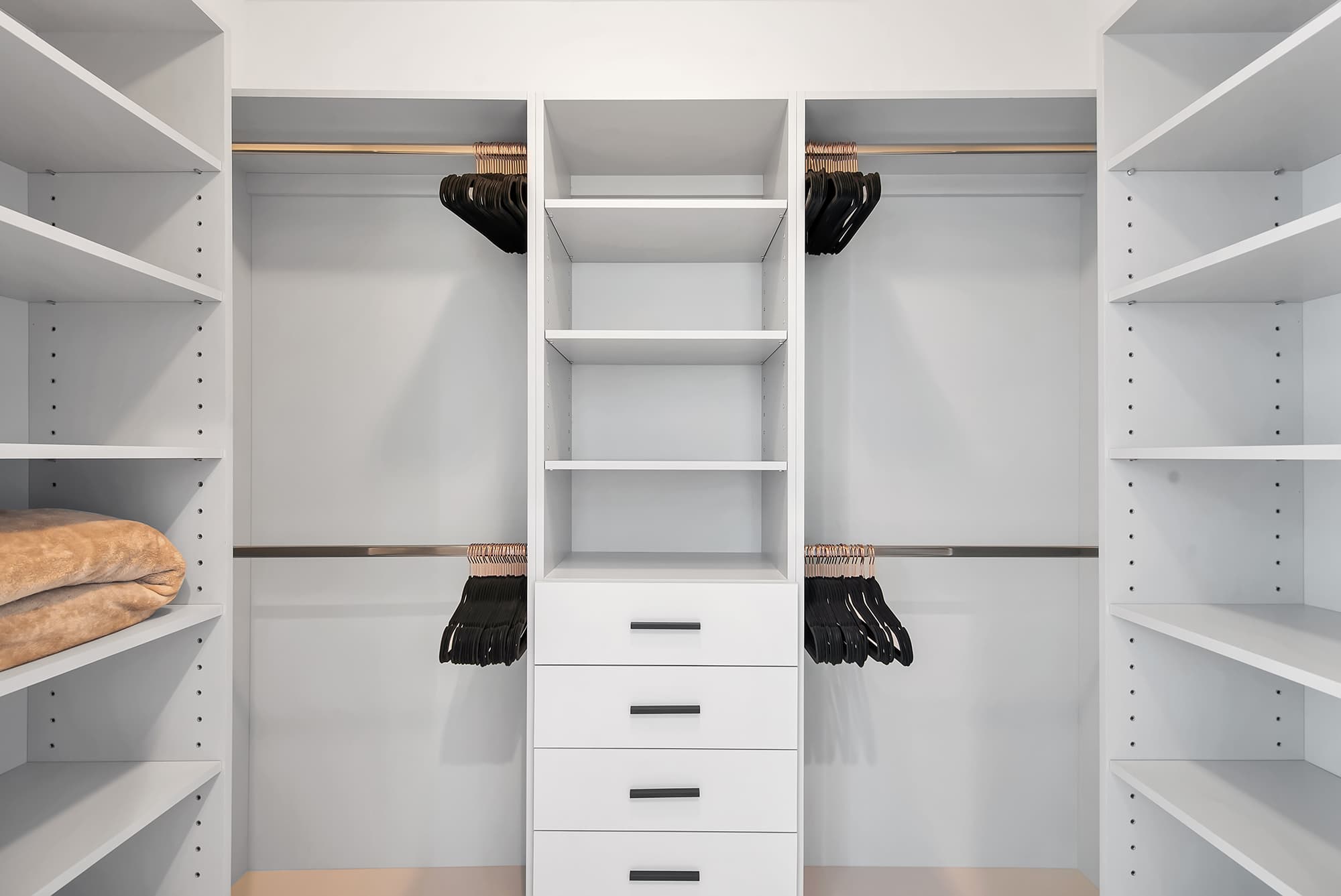 Villa Granada | Coral Gables | Waterfront with Pool & Hot Tub photo 25