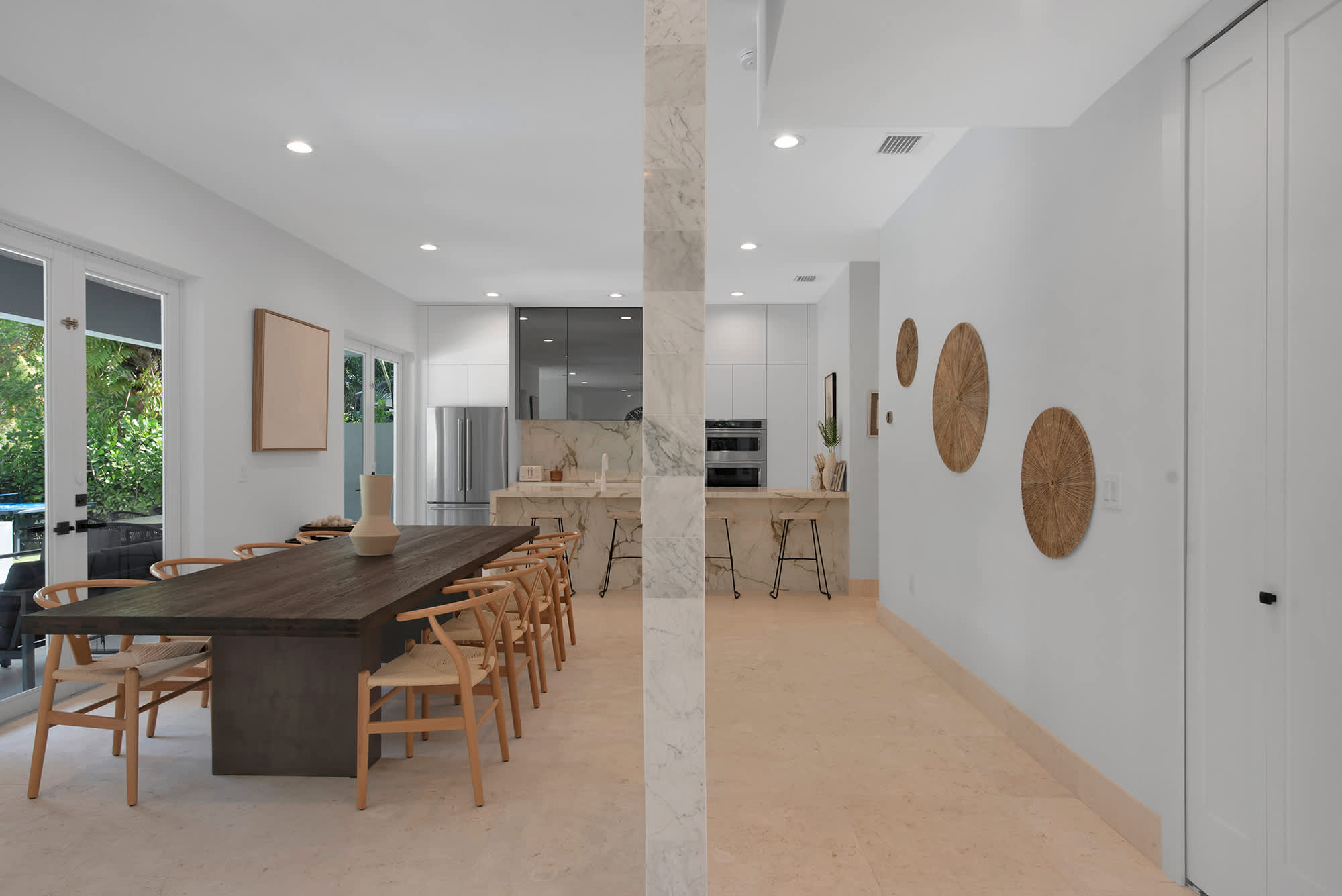 Villa Granada | Coral Gables | Waterfront with Pool & Hot Tub photo 8