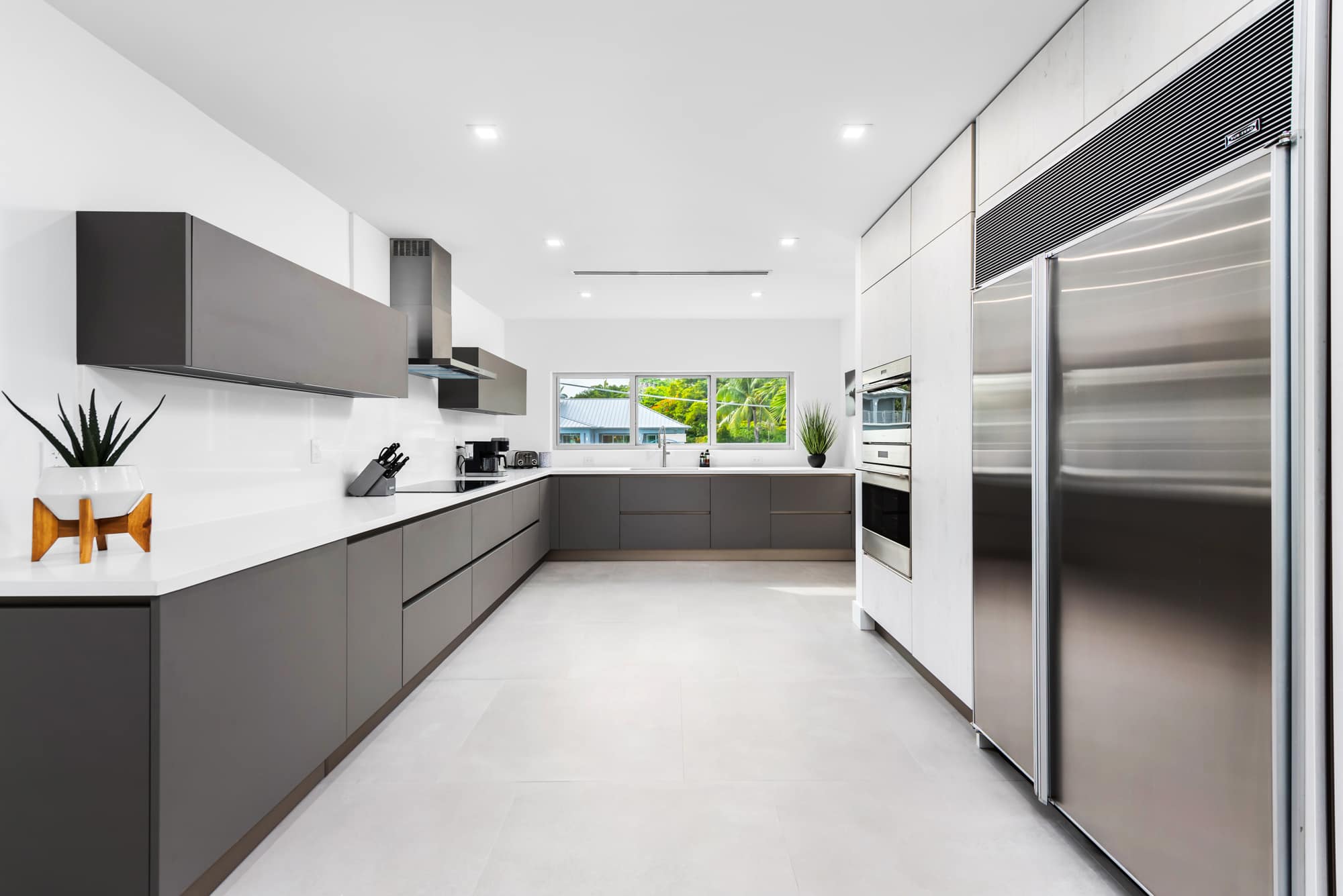 Villa Haven | Coconut Grove | Waterfront with Pool and Gym photo 13