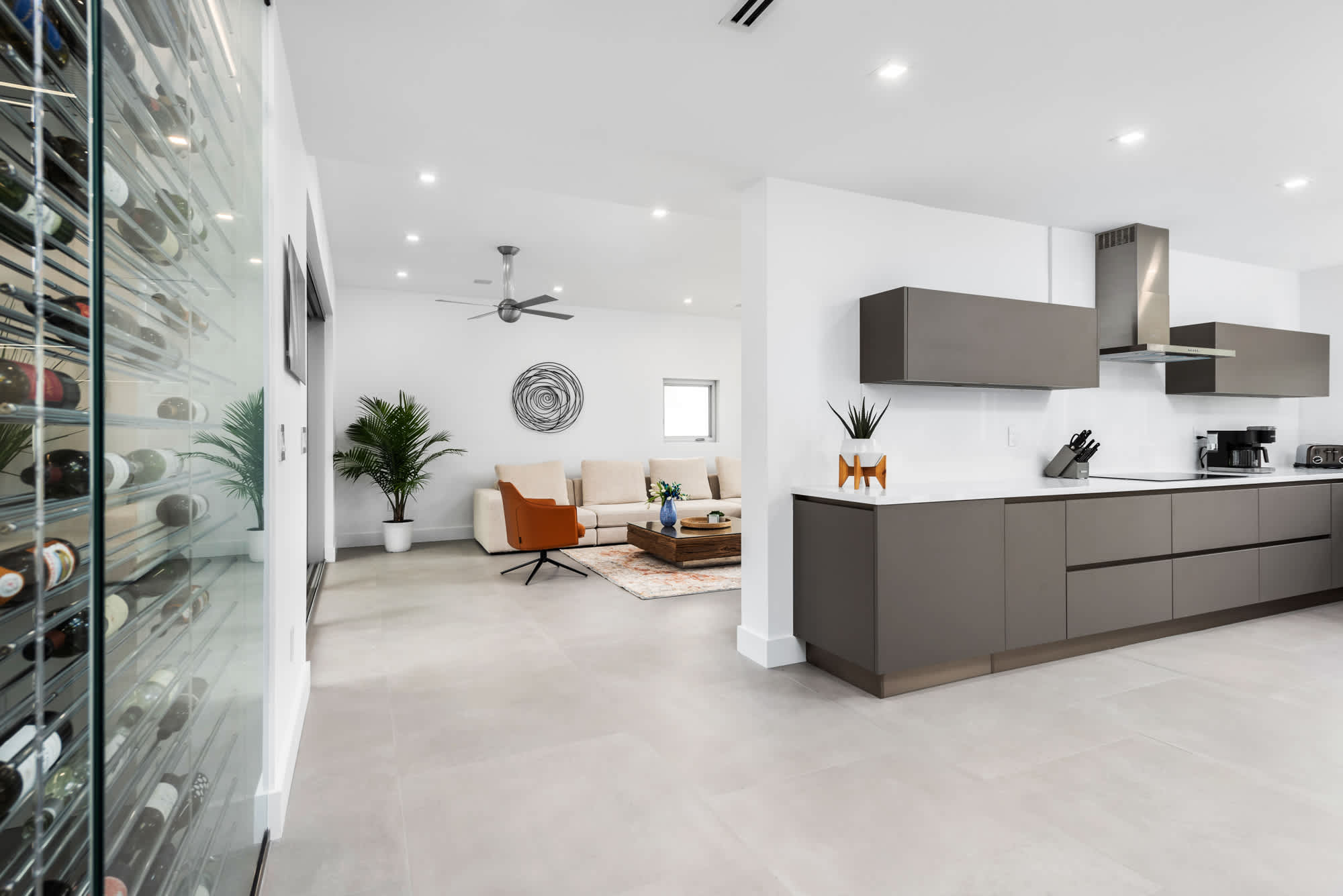 Villa Haven | Coconut Grove | Waterfront with Pool and Gym photo 12