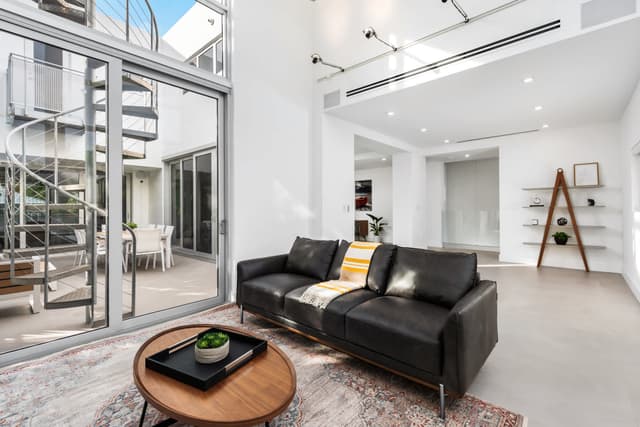 Image of Living space #8