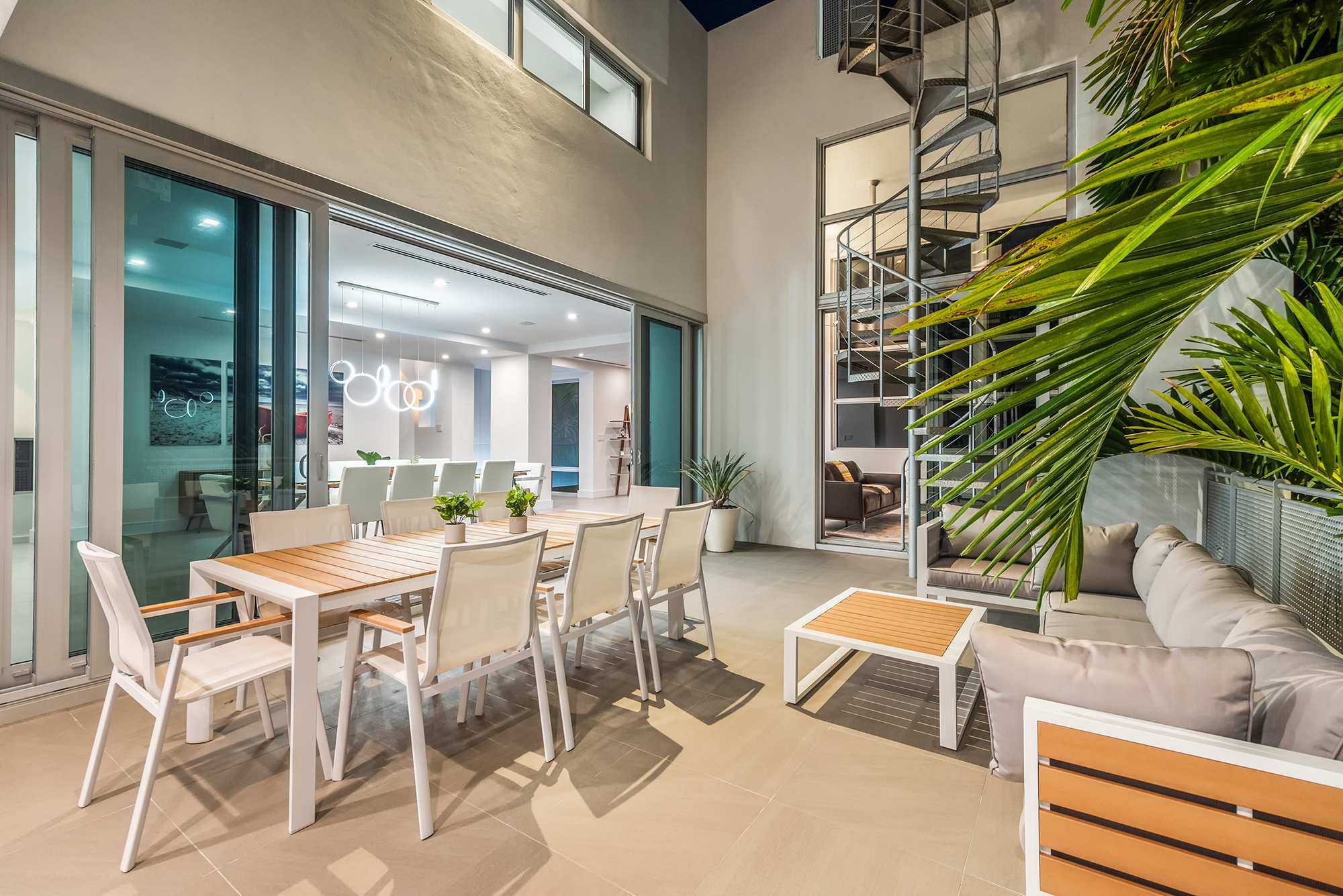 Villa Haven | Coconut Grove | Waterfront with Pool and Gym photo 47